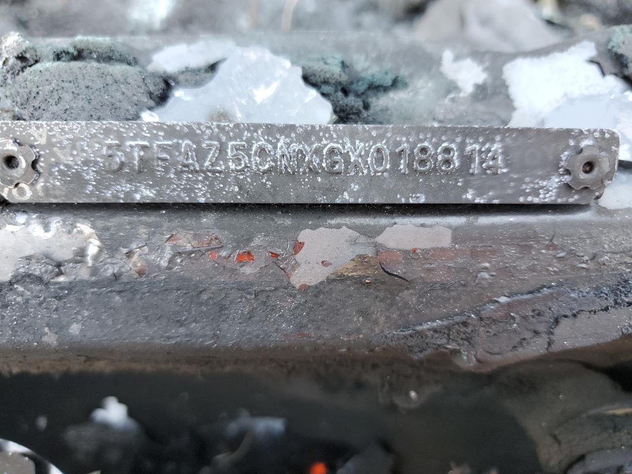 2016 Toyota Tacoma Double Cab VIN: 5TFAZ5CNXGX018814 Lot: 57147604