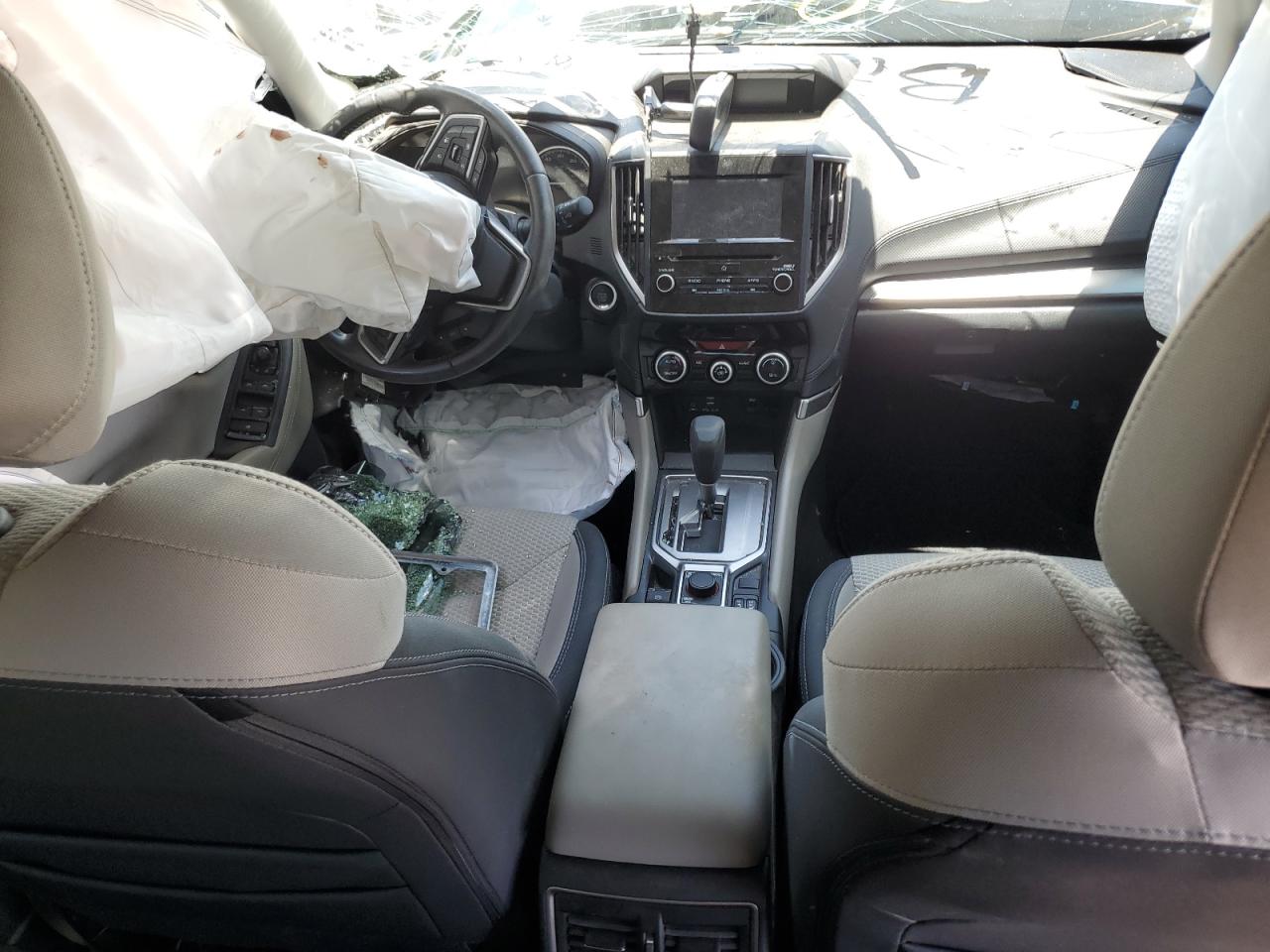 2022 Subaru Forester Premium VIN: JF2SKAEC8NH438691 Lot: 55764984