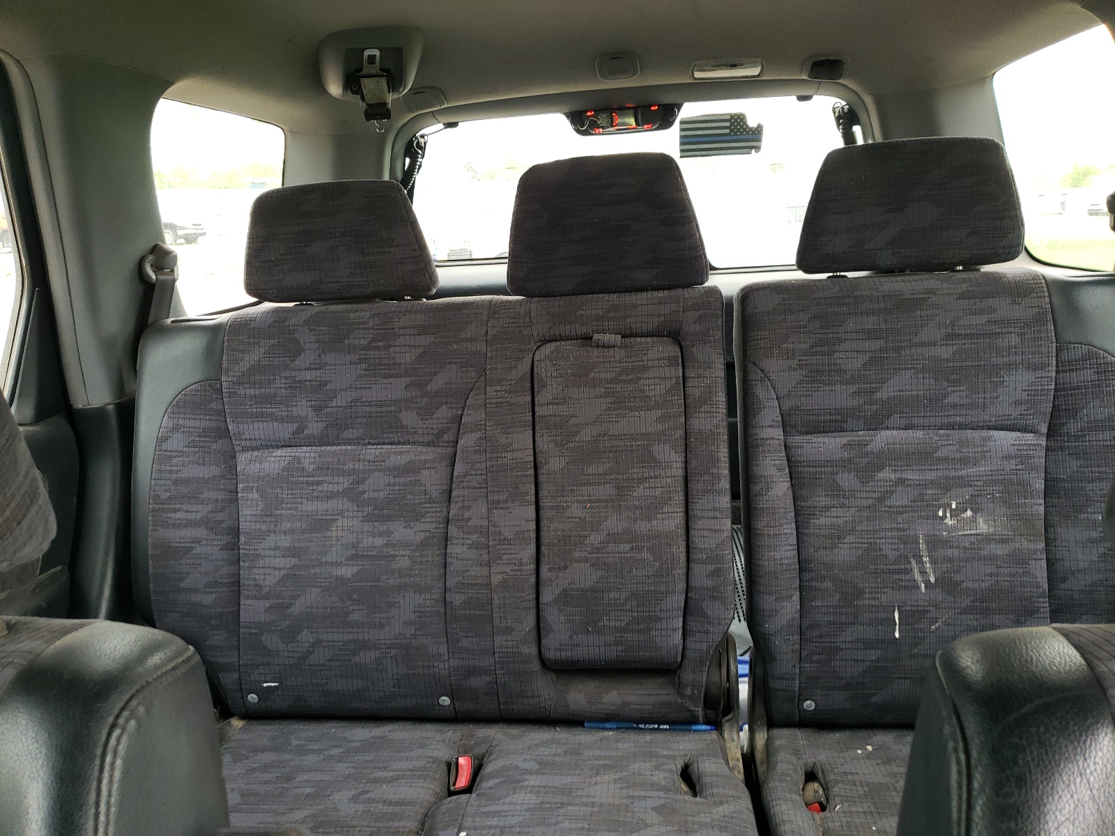 JHLRD68484C017822 2004 Honda Cr-V Lx