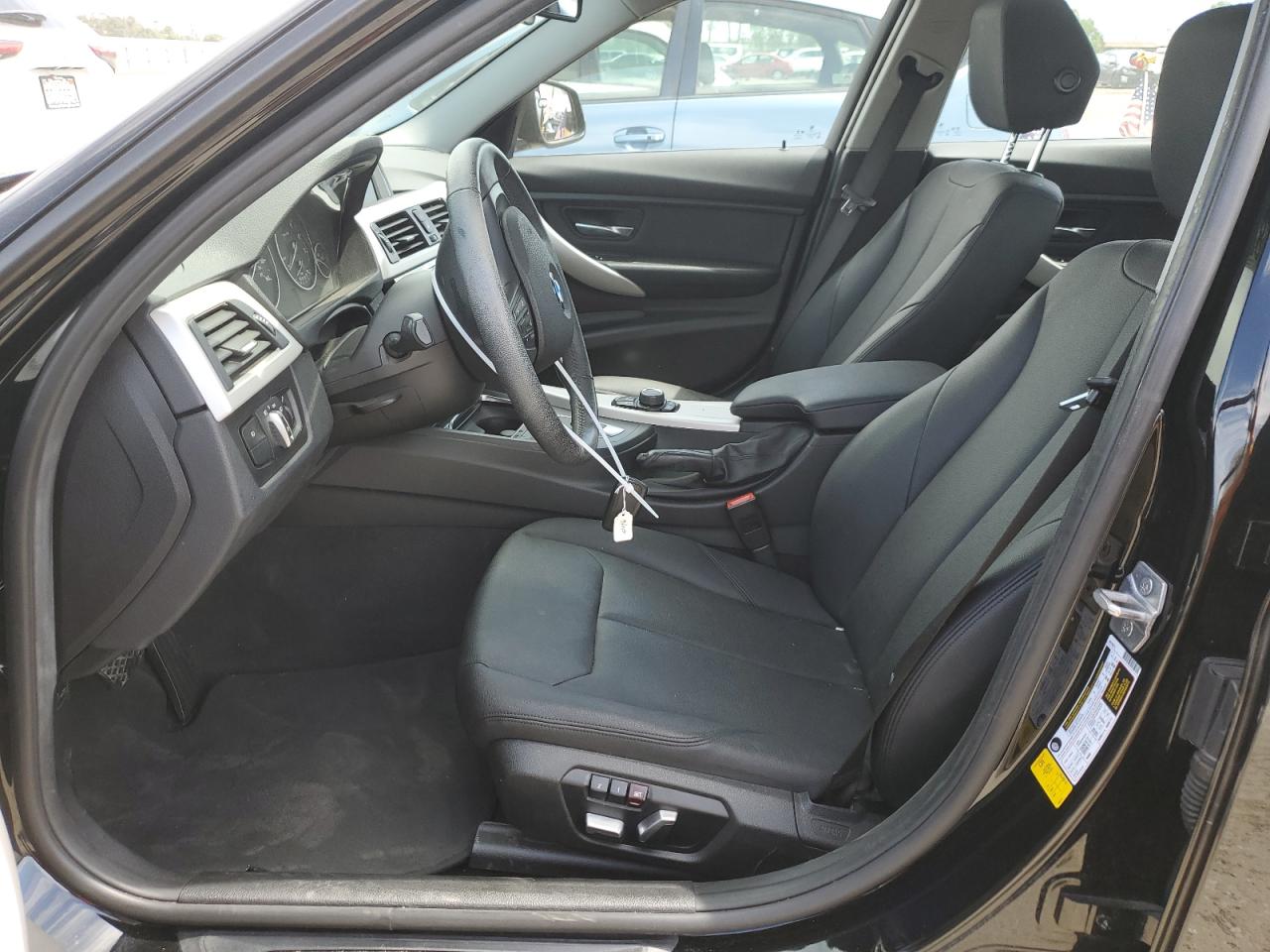 2017 BMW 320 I VIN: WBA8E1G33HNU17246 Lot: 53860824