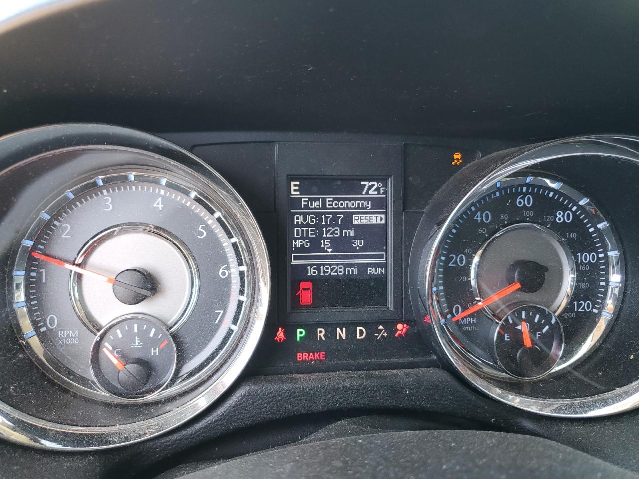 2011 Chrysler Town & Country Touring L VIN: 2A4RR8DG3BR780338 Lot: 53093604