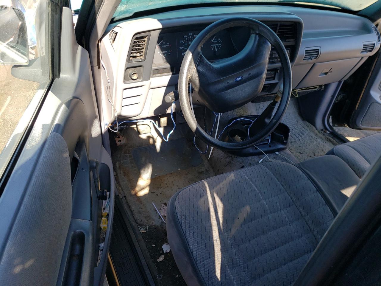 1993 Ford Ranger Super Cab VIN: 1FTCR14UXPTA70801 Lot: 69474854