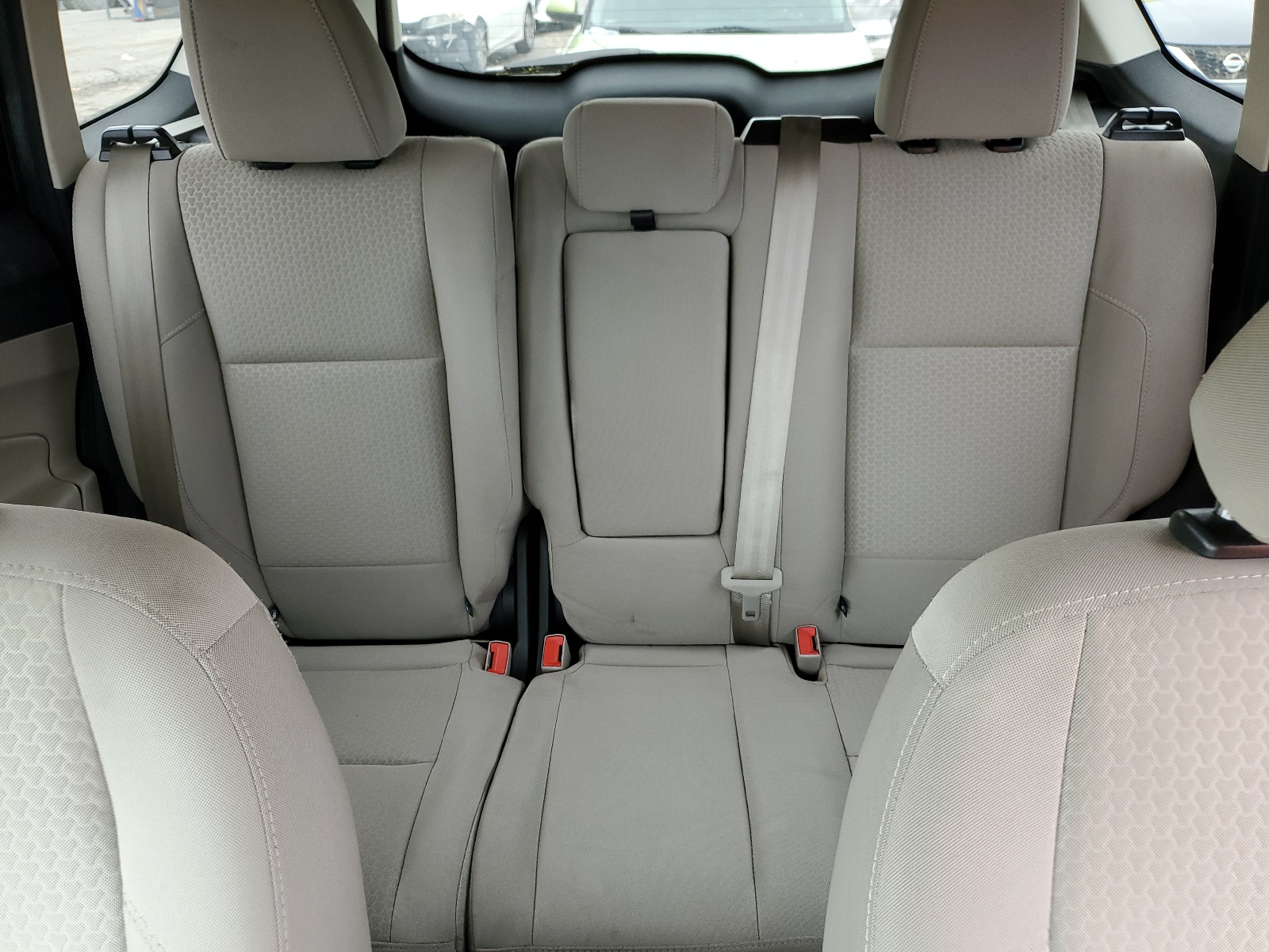 1FMCU0GD2JUD23322 2018 Ford Escape Se