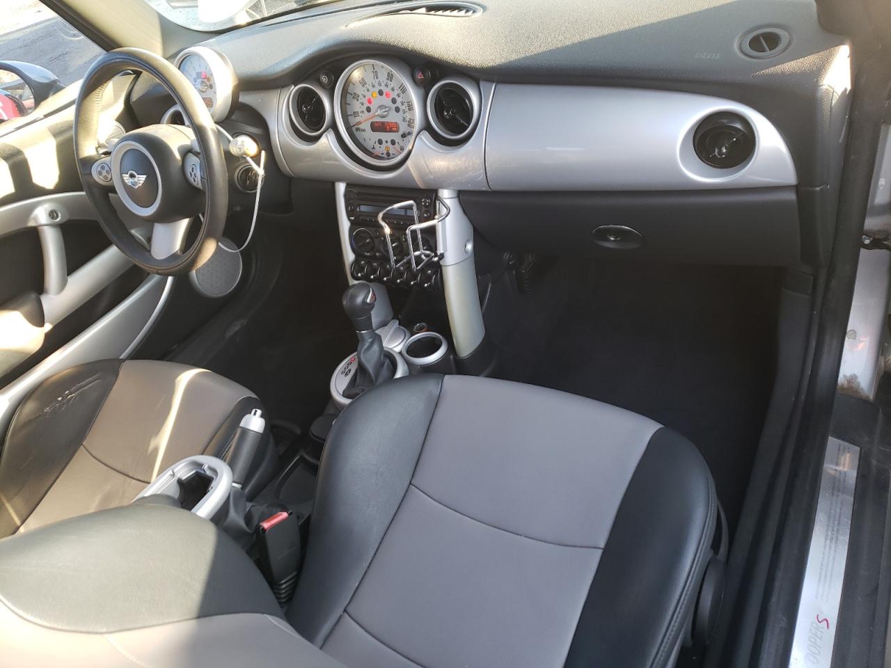 2007 Mini Cooper S VIN: WMWRH33567TL95431 Lot: 56721874