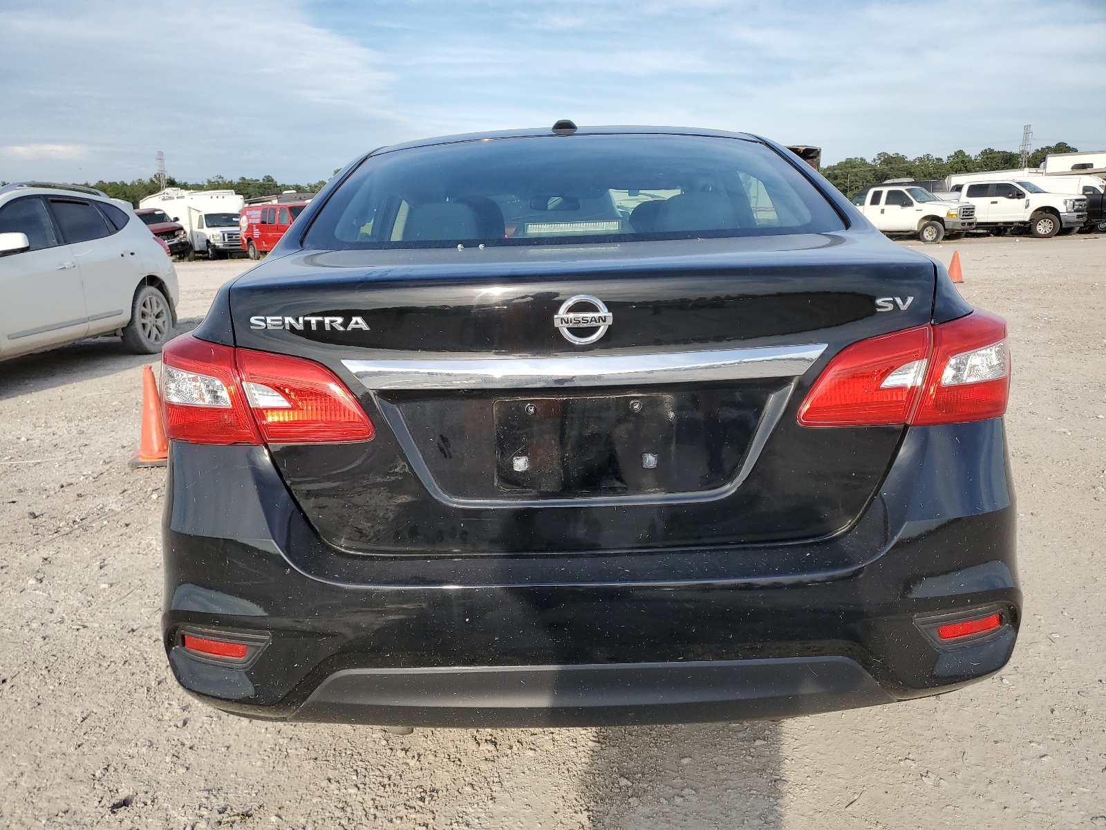 3N1AB7AP5KY455487 2019 Nissan Sentra S