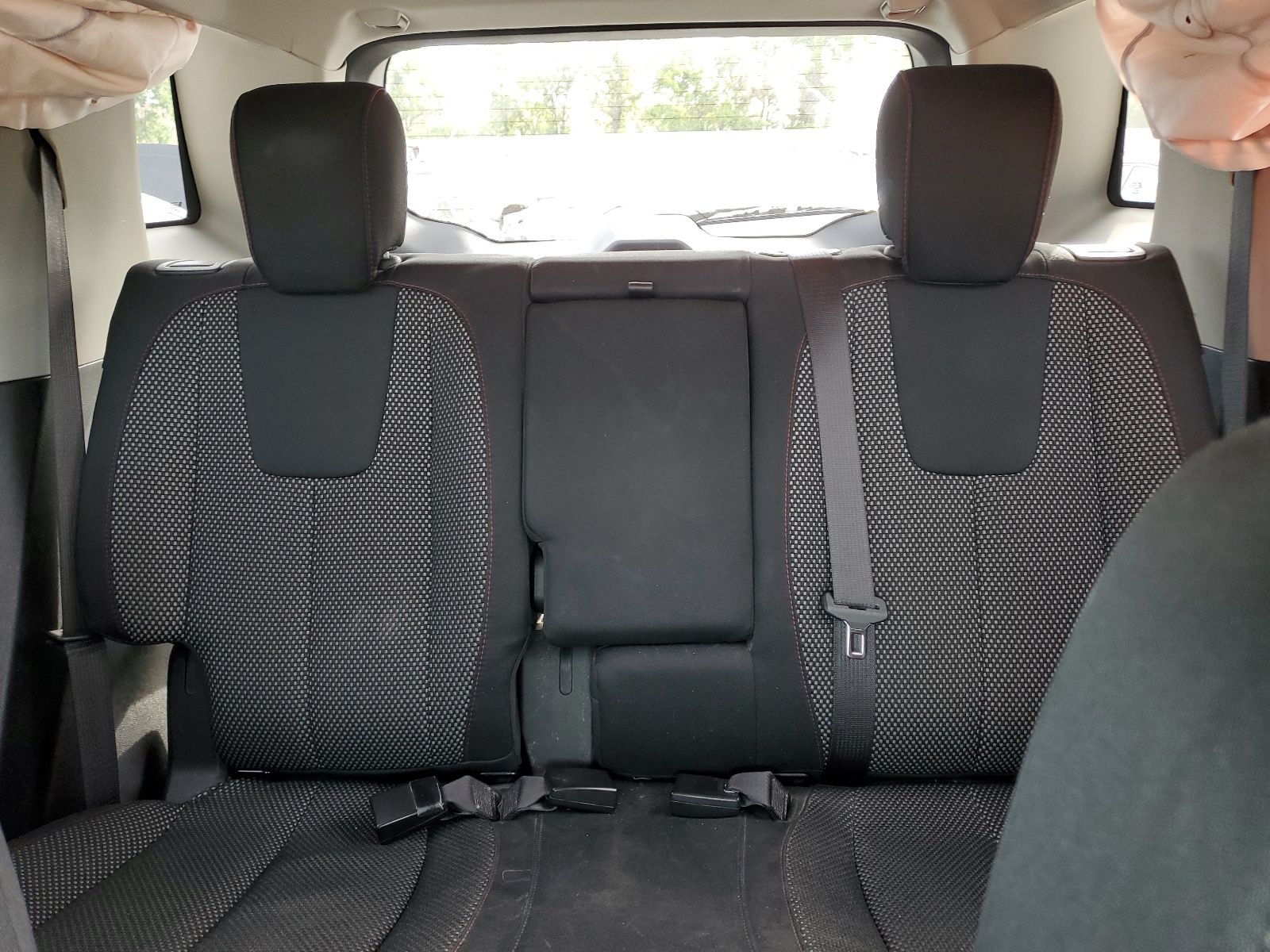 2GKFLTE3XG6240605 2016 GMC Terrain Sle