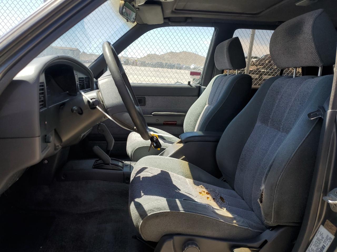 1990 Toyota 4Runner Vn39 Sr5 VIN: JT3VN39W5L8000103 Lot: 53880704