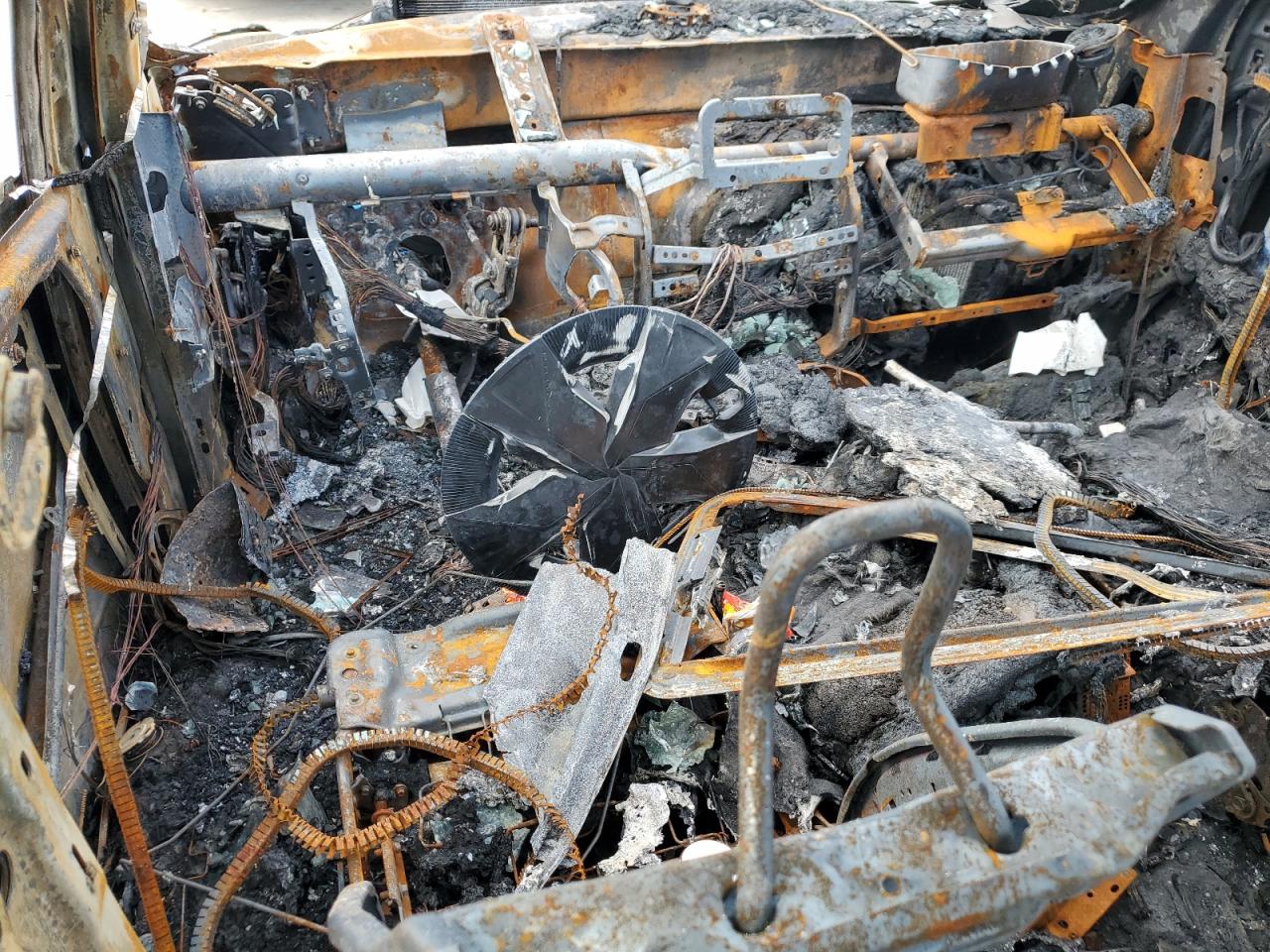 2014 Ram 1500 Laramie VIN: 1C6RR7NT7ES282956 Lot: 55610904