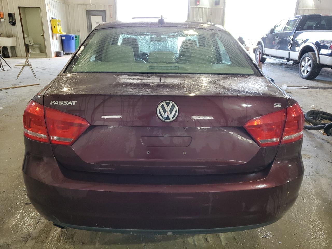 1VWBH7A31CC030658 2012 Volkswagen Passat Se