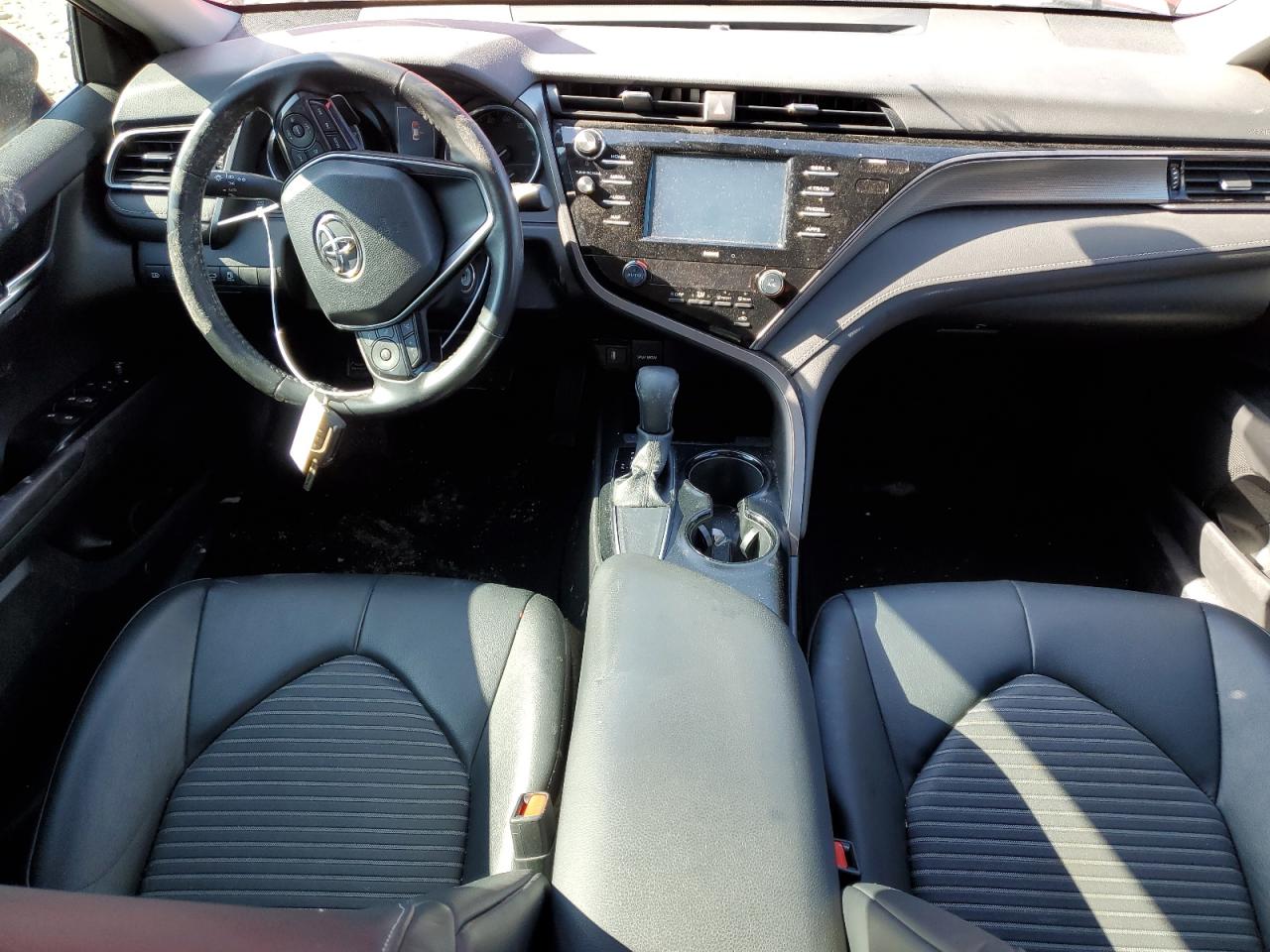 2020 Toyota Camry Se VIN: 4T1G11AK9LU327975 Lot: 65358404