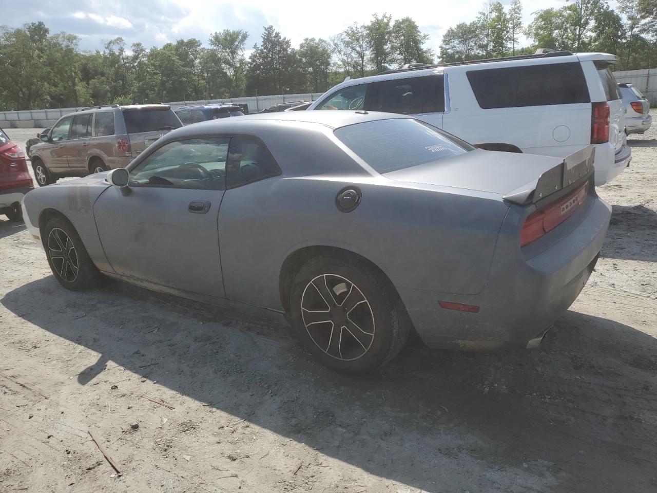2009 Dodge Challenger R/T VIN: 2B3LJ54T69H594681 Lot: 56400844