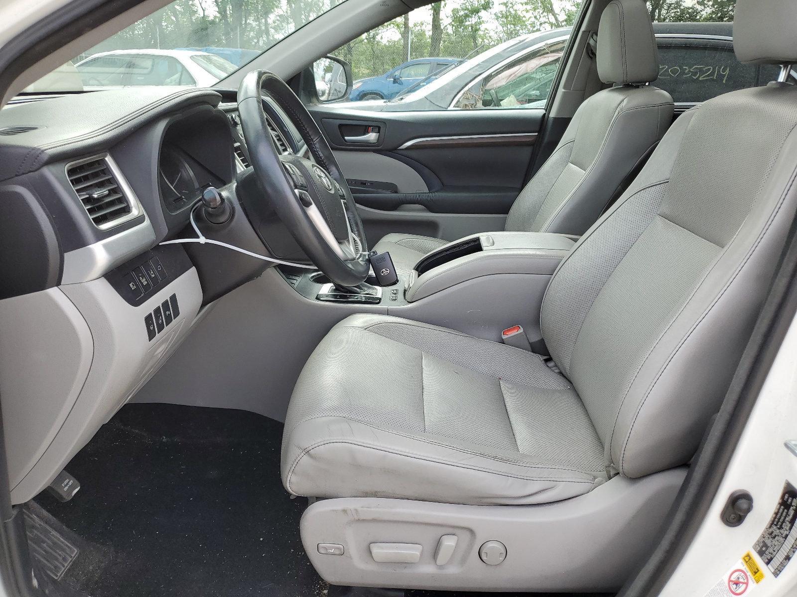 5TDDKRFH5GS225874 2016 Toyota Highlander Limited