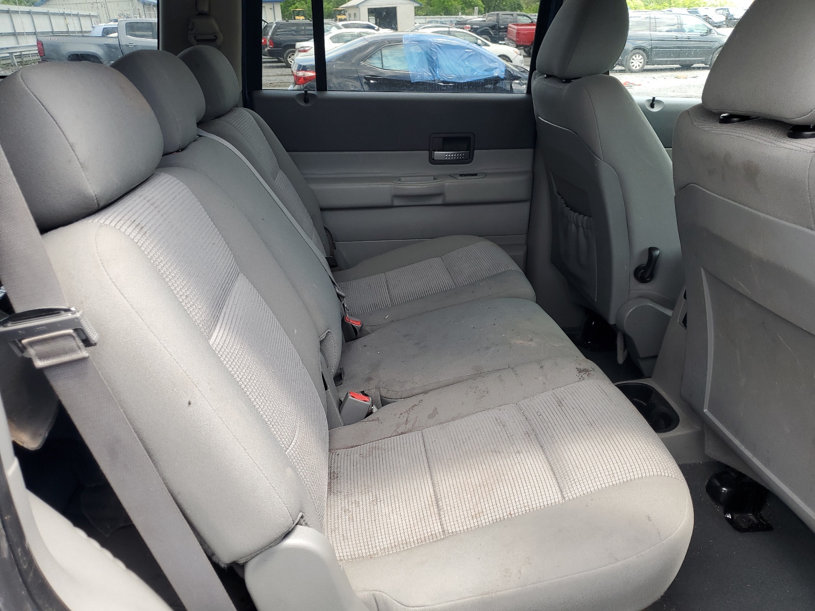 1D8HB48P47F561381 2007 Dodge Durango Slt