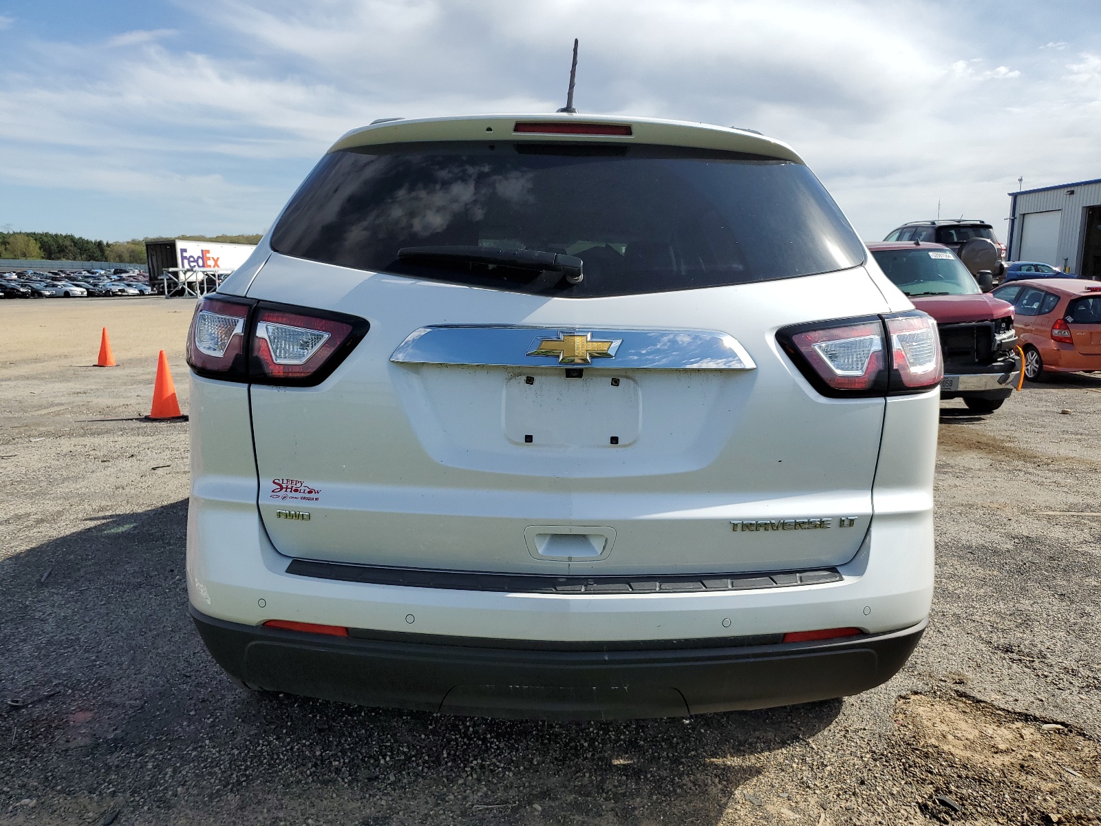 1GNKVHKD8GJ117541 2016 Chevrolet Traverse Lt