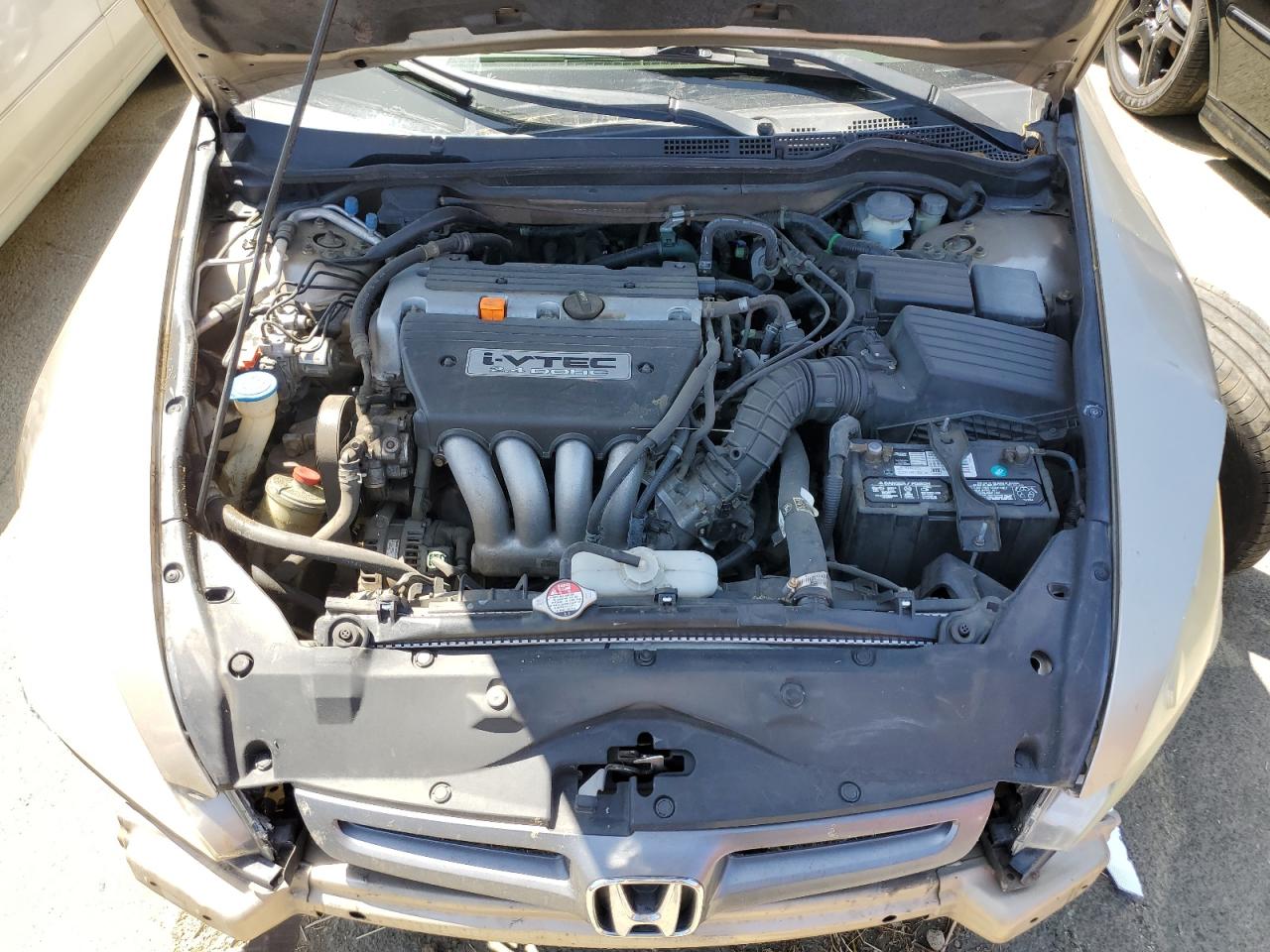 1HGCM55765A007977 2005 Honda Accord Ex