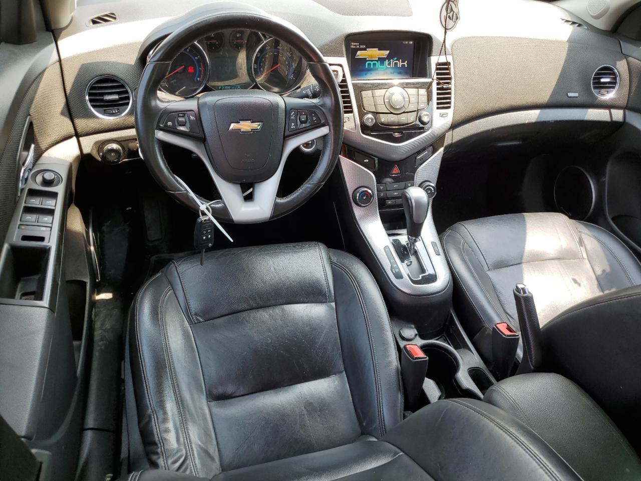 2015 Chevrolet Cruze - Image 8