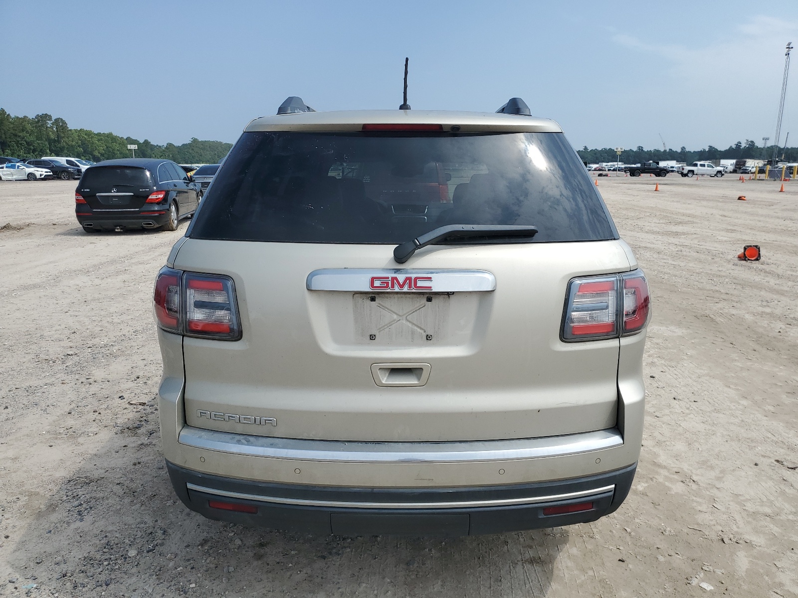 1GKKRRKD3EJ135661 2014 GMC Acadia Slt-1