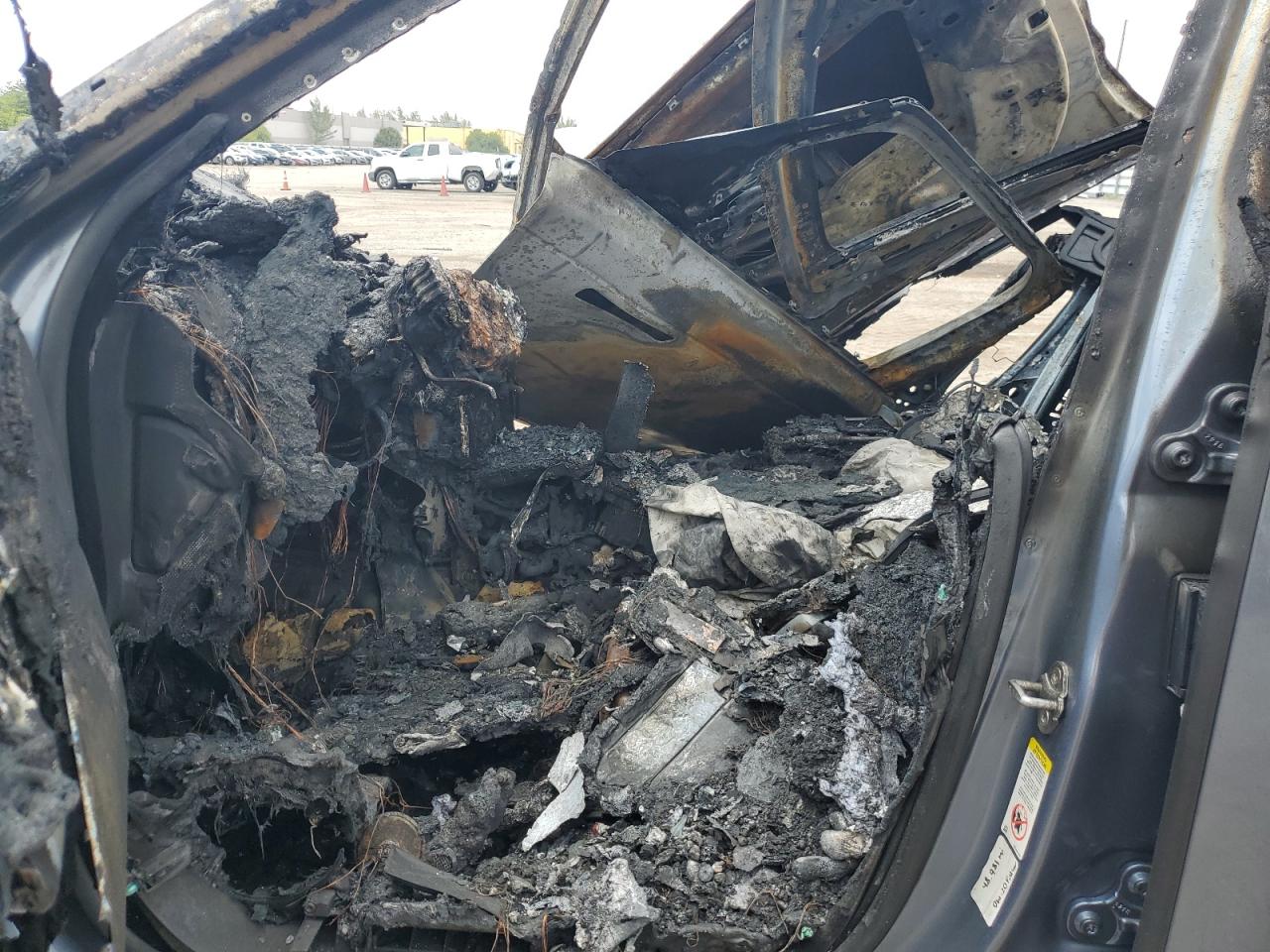 2019 Land Rover Range Rover Velar R-Dynamic Se VIN: SALYL2EX3KA794803 Lot: 86227175