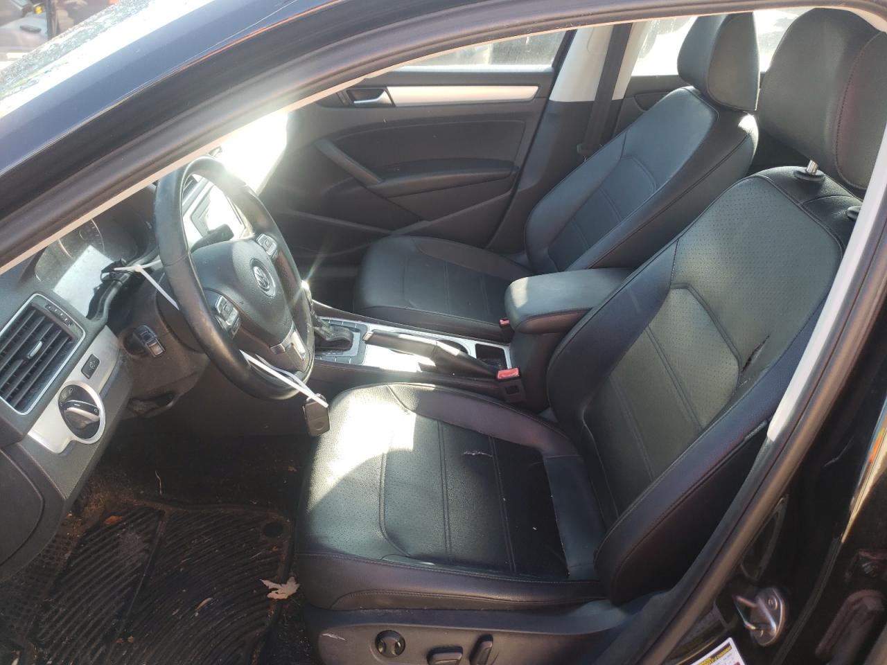 2013 Volkswagen Passat Se VIN: 1VWBN7A37DC105812 Lot: 53854664