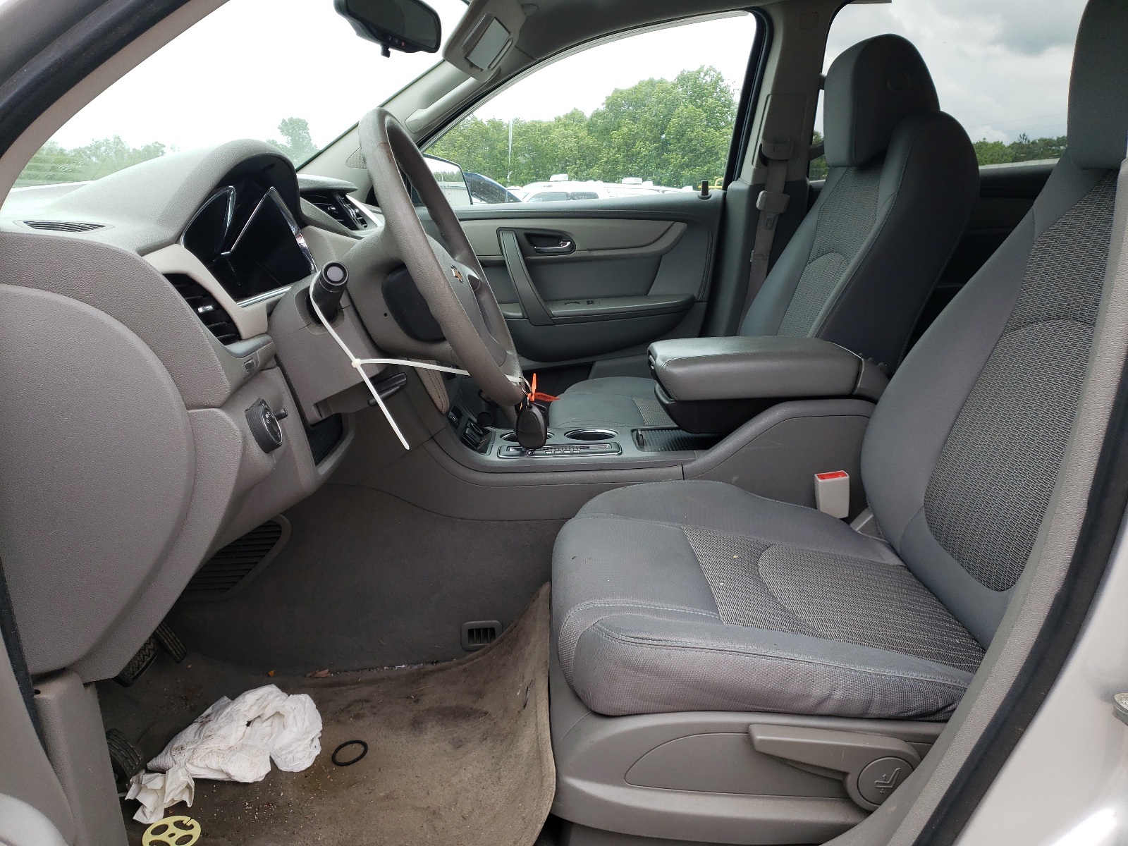 1GNKRFED4FJ339870 2015 Chevrolet Traverse Ls