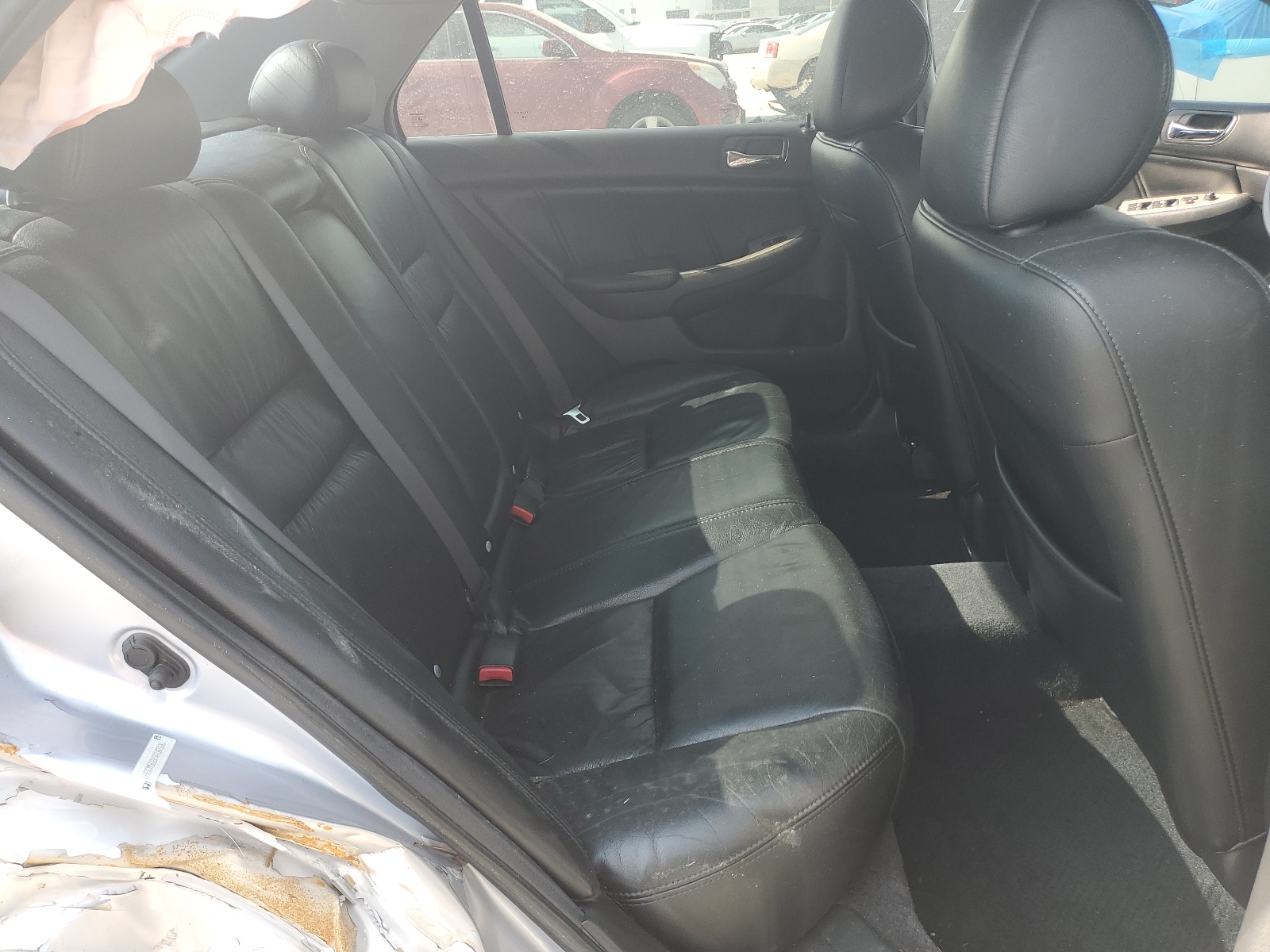 1HGCM56805A102106 2005 Honda Accord Ex