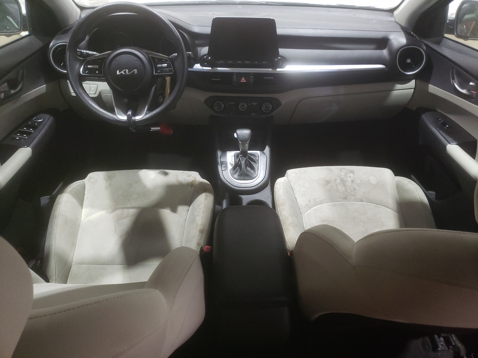 3KPF24AD2NE448901 2022 Kia Forte Fe