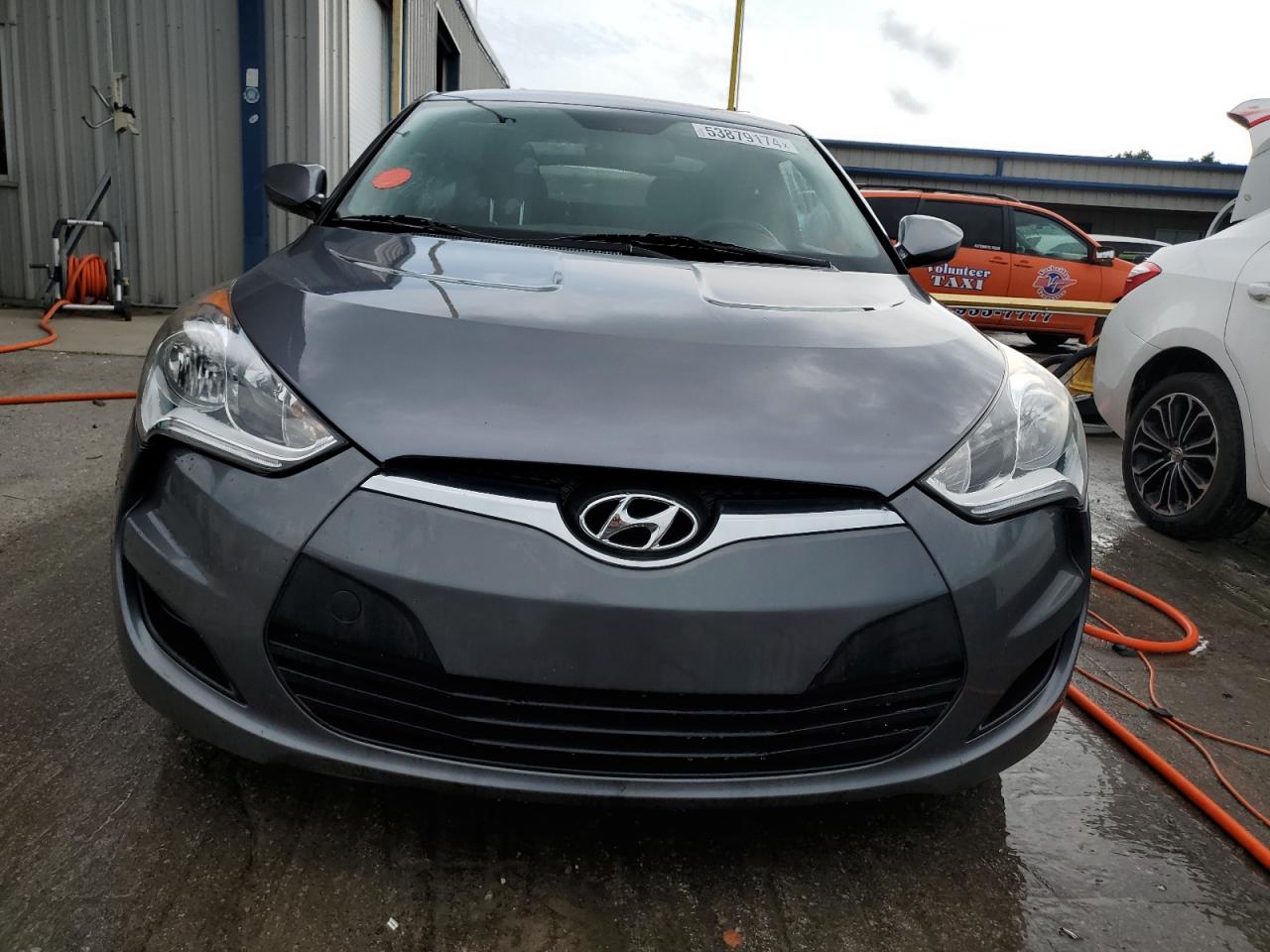 2016 Hyundai Veloster VIN: KMHTC6AD3GU274266 Lot: 53879174