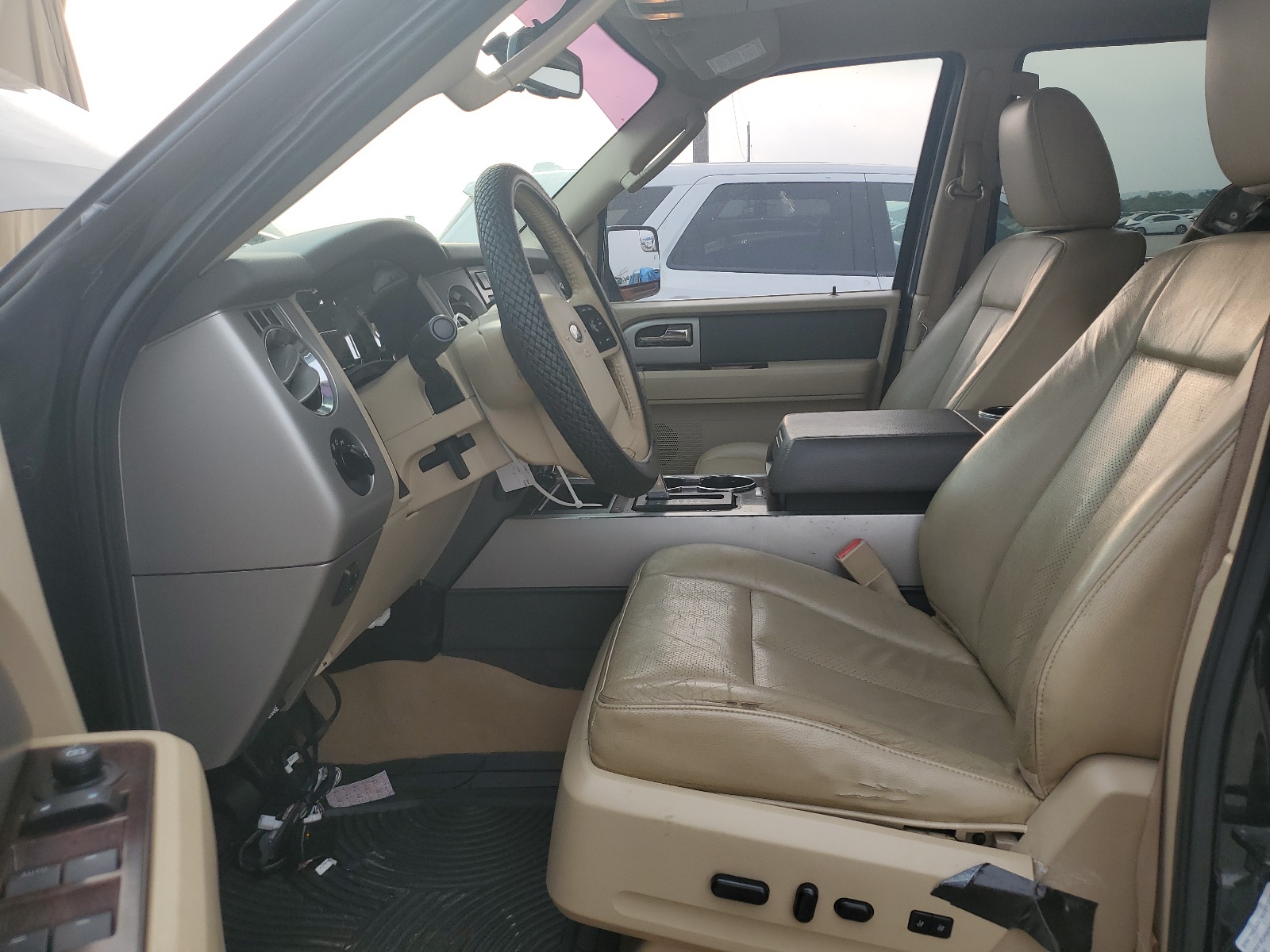 1FMJU1H50EEF56037 2014 Ford Expedition Xlt