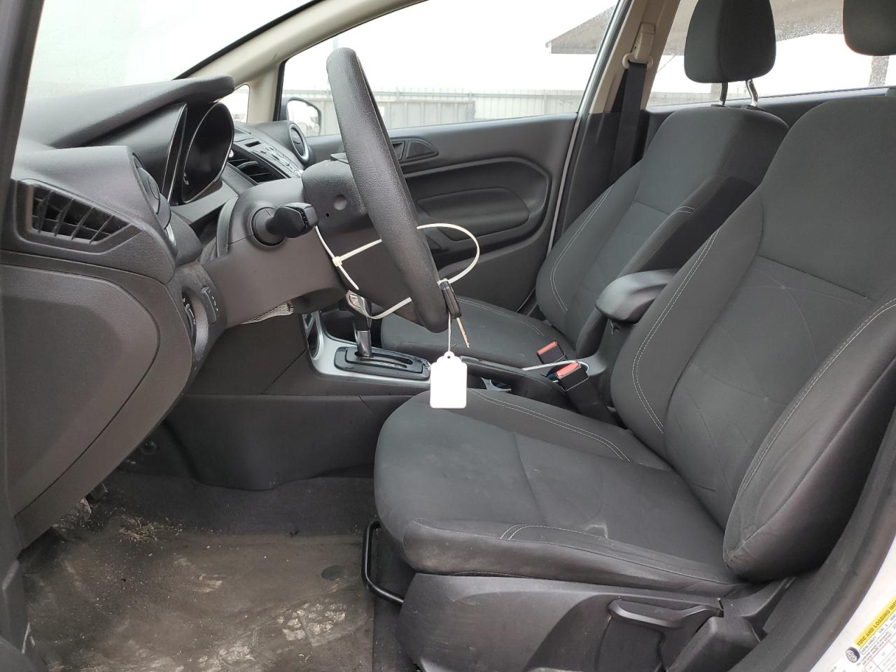 2018 Ford Fiesta - Image 13