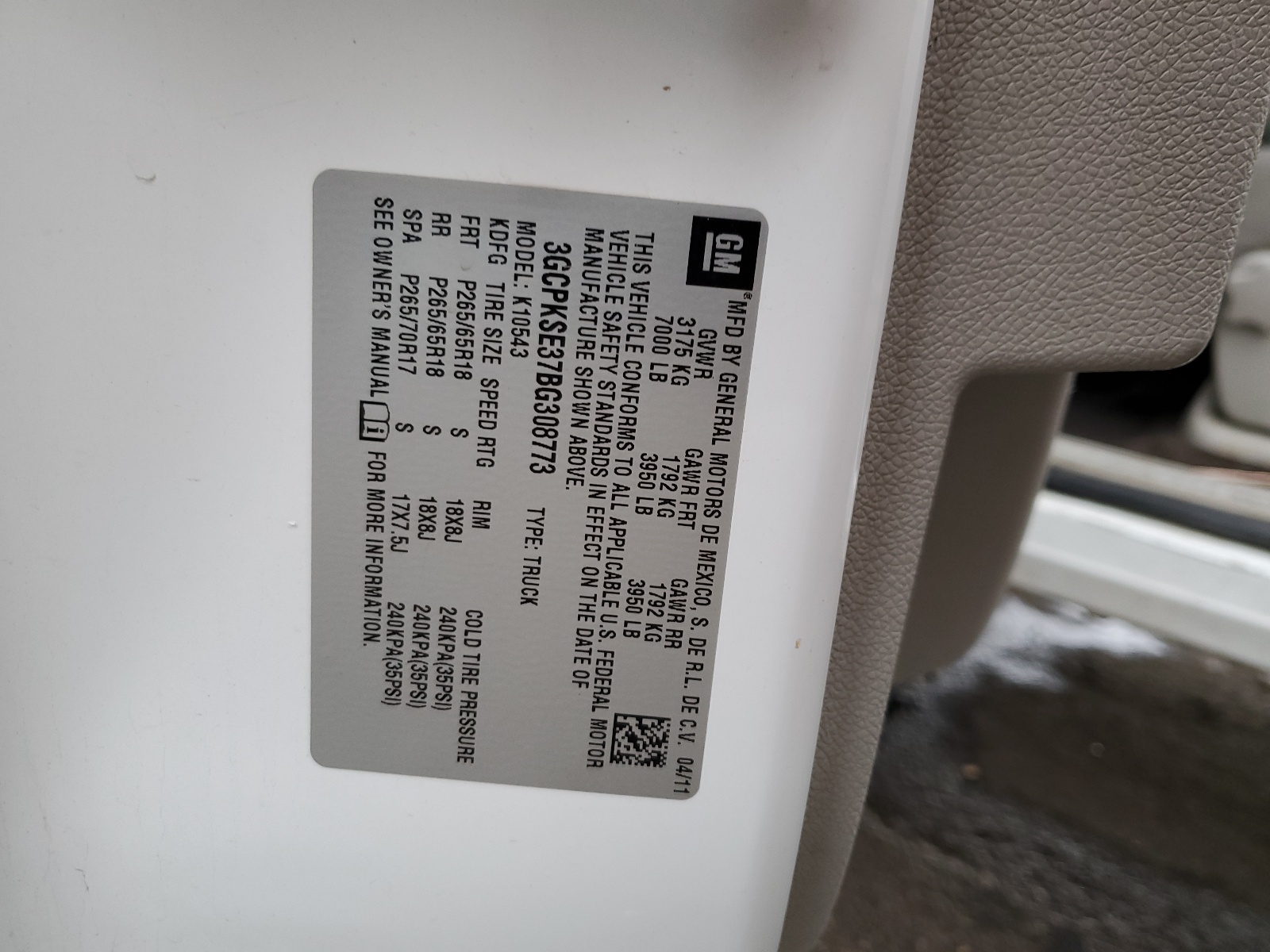 3GCPKSE37BG308773 2011 Chevrolet Silverado K1500 Lt