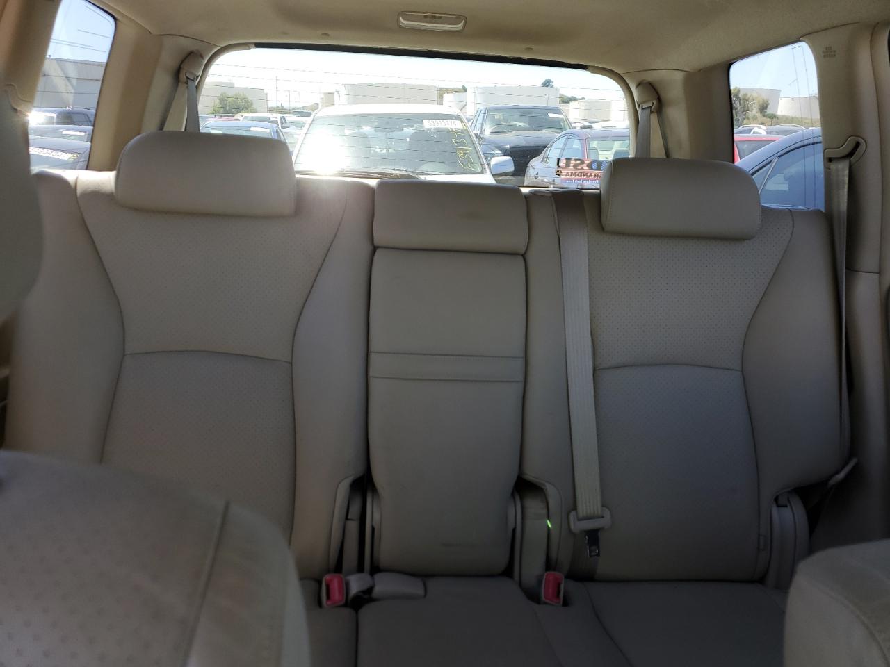 2004 Toyota Highlander Base VIN: JTEDP21AX40032004 Lot: 53371094