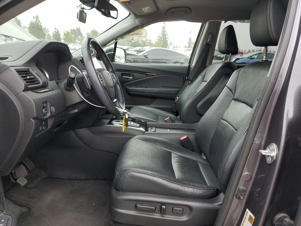 2017 Honda Pilot Touring VIN: 5FNYF5H99HB045694 Lot: 56874614