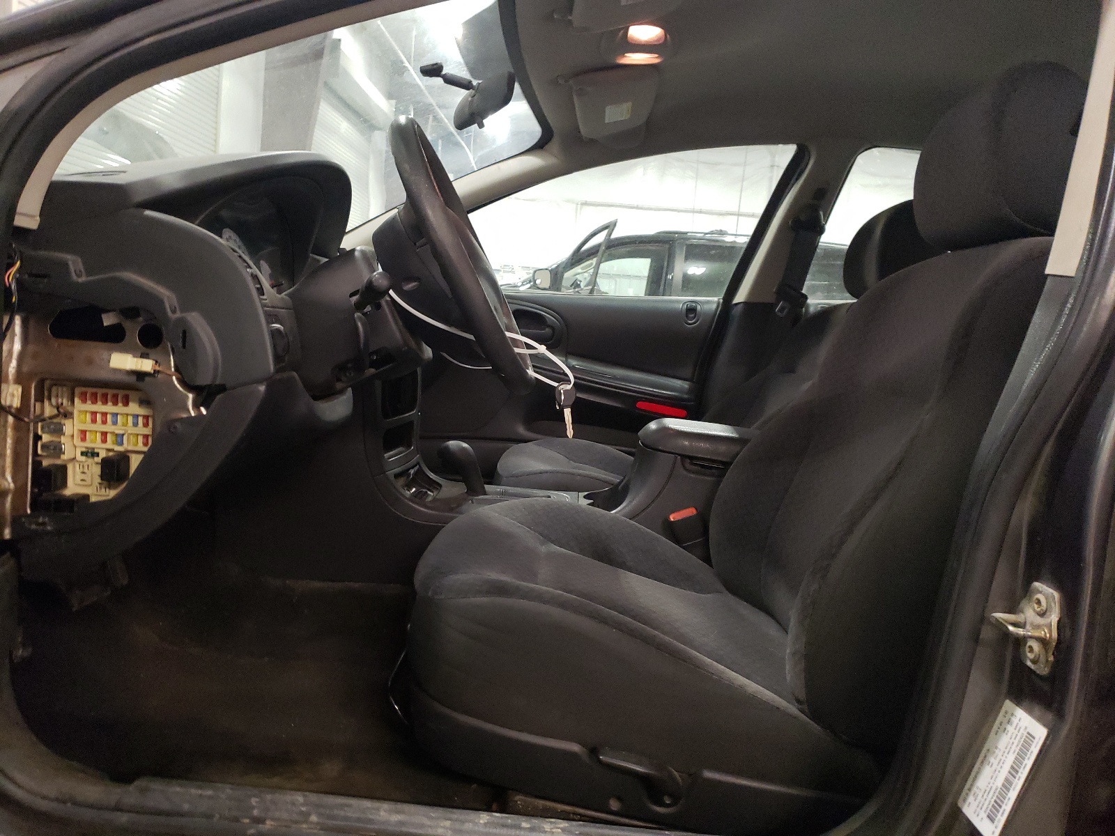 2B3HD46R74H696962 2004 Dodge Intrepid Se