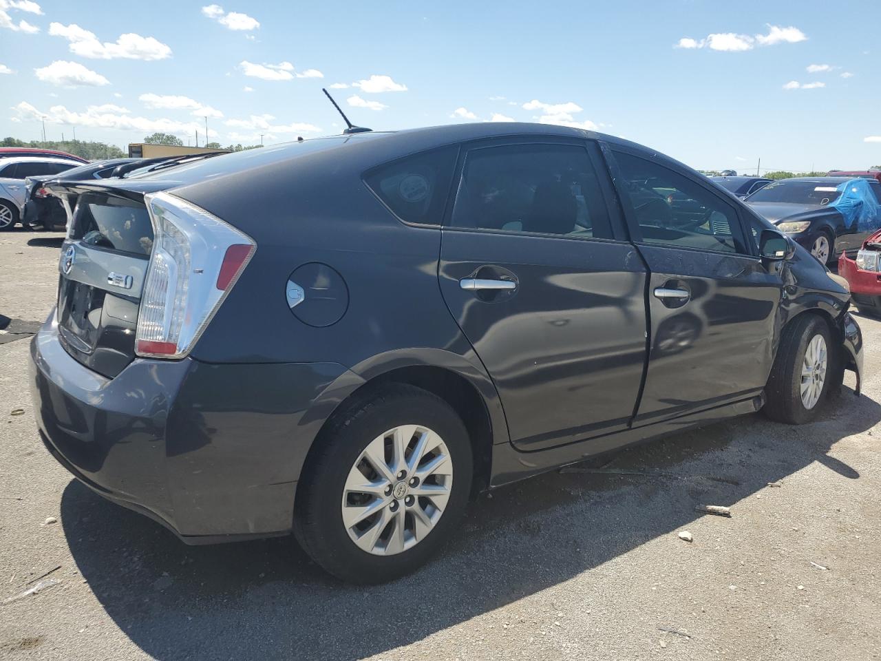 2014 Toyota Prius - Image 3