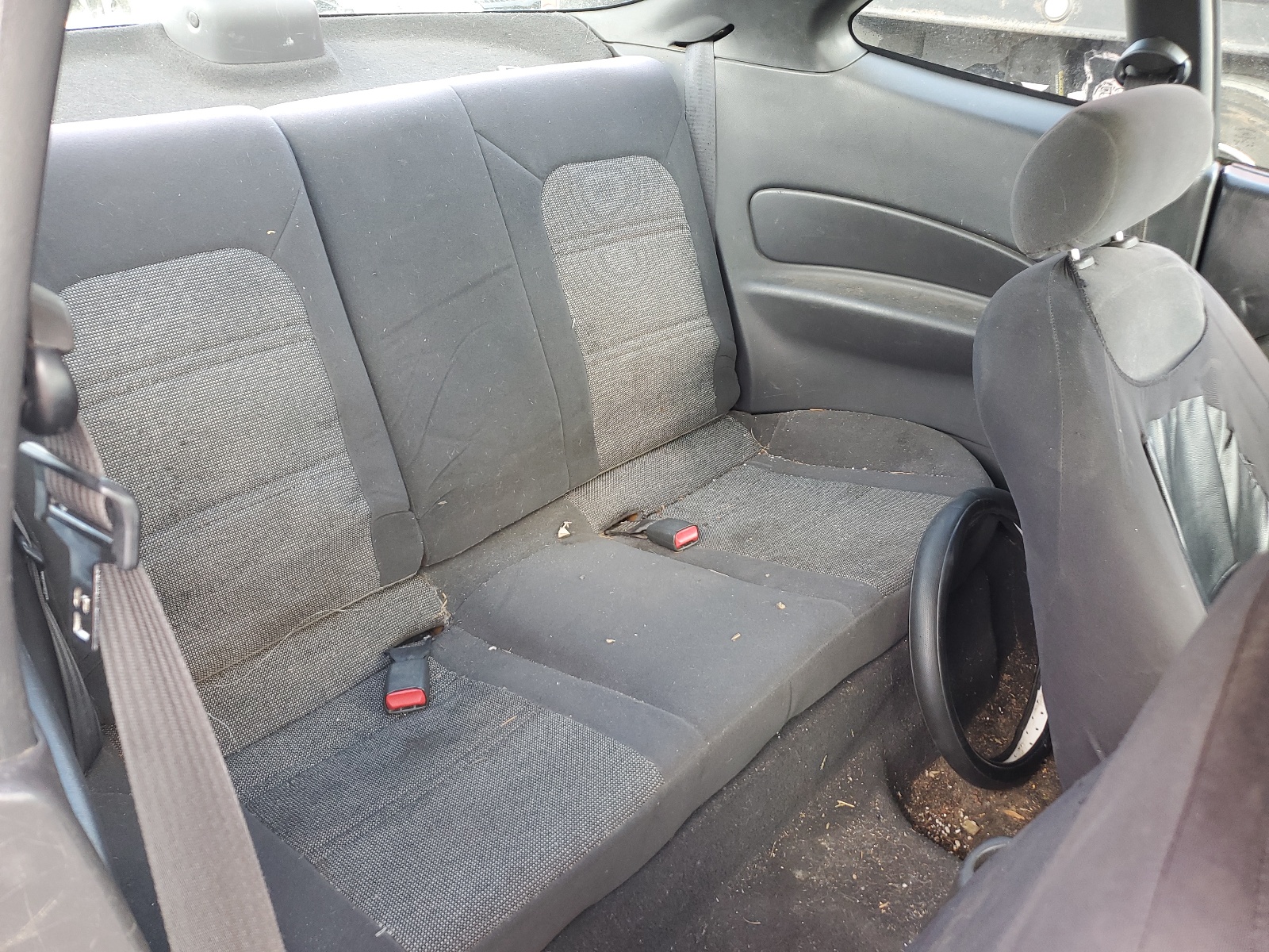 3FAKP1134YR141271 2000 Ford Escort Zx2