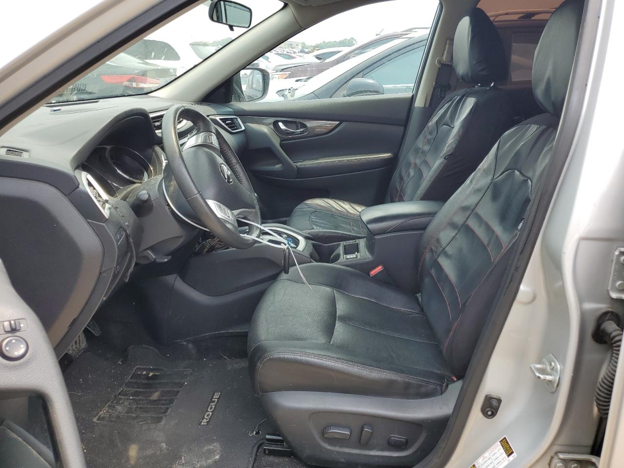 2016 Nissan Rogue - Image 7