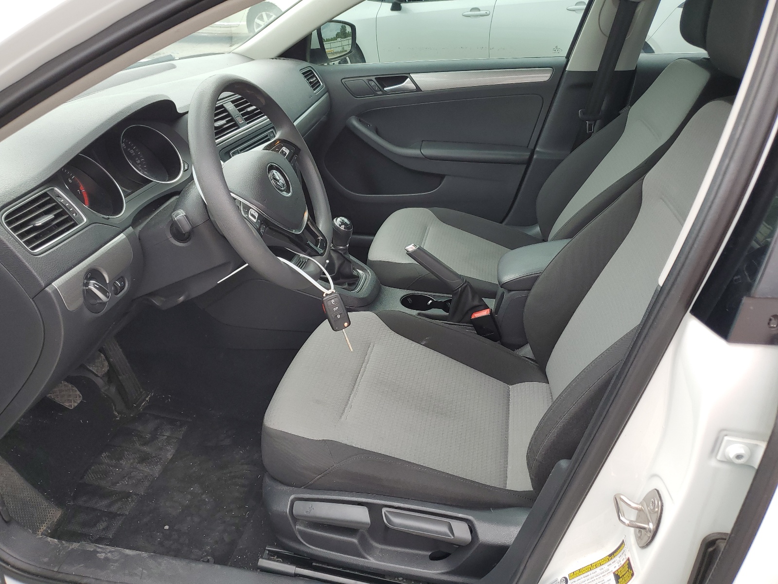 3VW167AJ1HM269908 2017 Volkswagen Jetta S