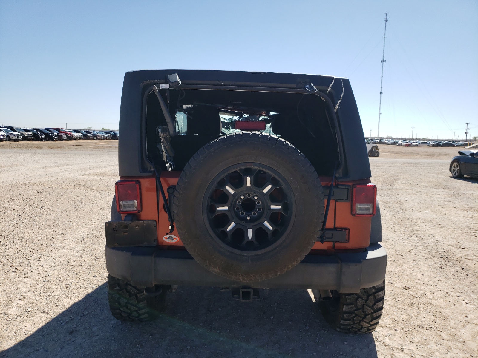 2014 Jeep Wrangler Unlimited Sport vin: 1C4BJWDG7EL297807