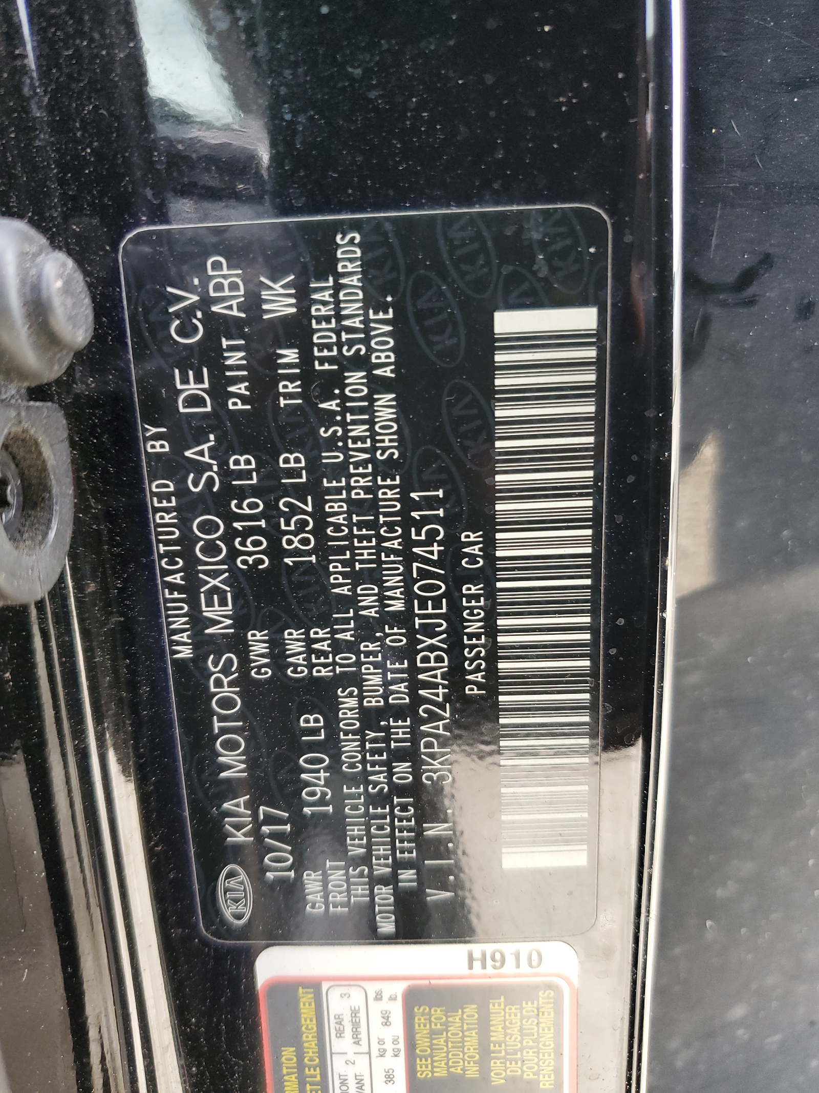 3KPA24ABXJE074511 2018 Kia Rio Lx