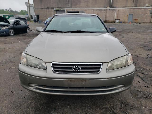 4T1BF22K2YU094240 | 2000 Toyota camry le