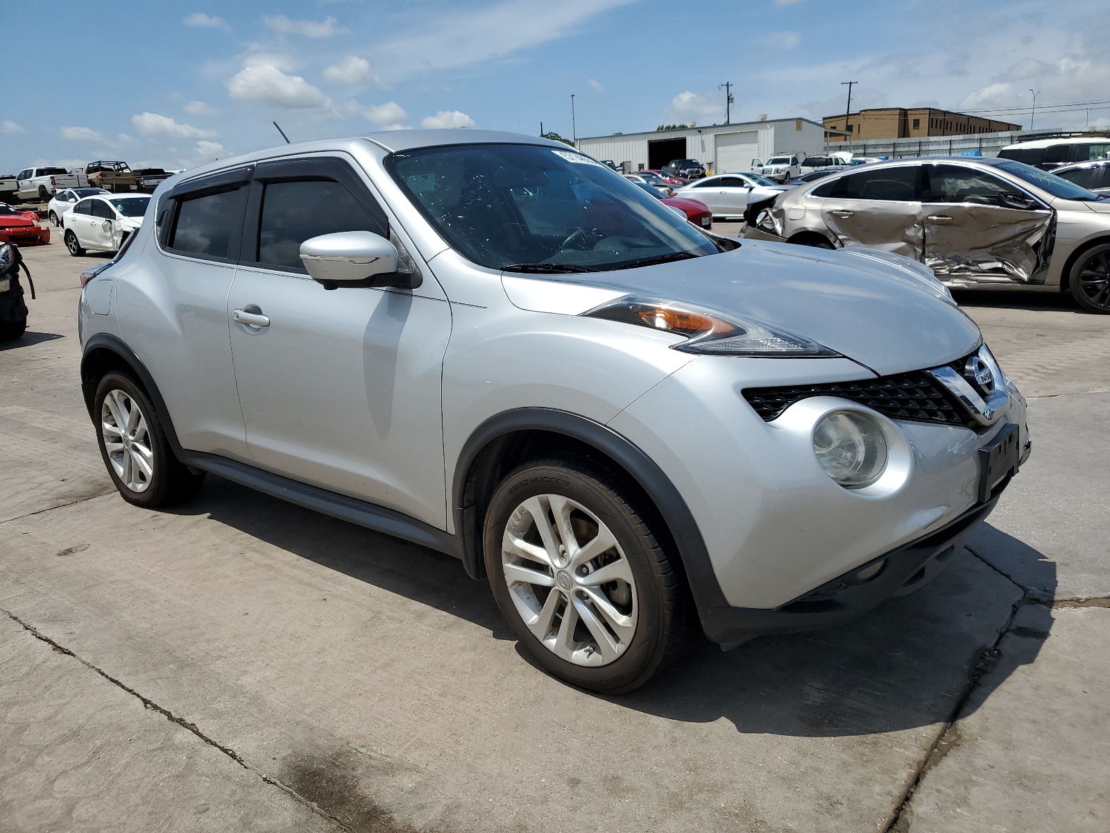 2015 Nissan Juke S vin: JN8AF5MR1FT502150