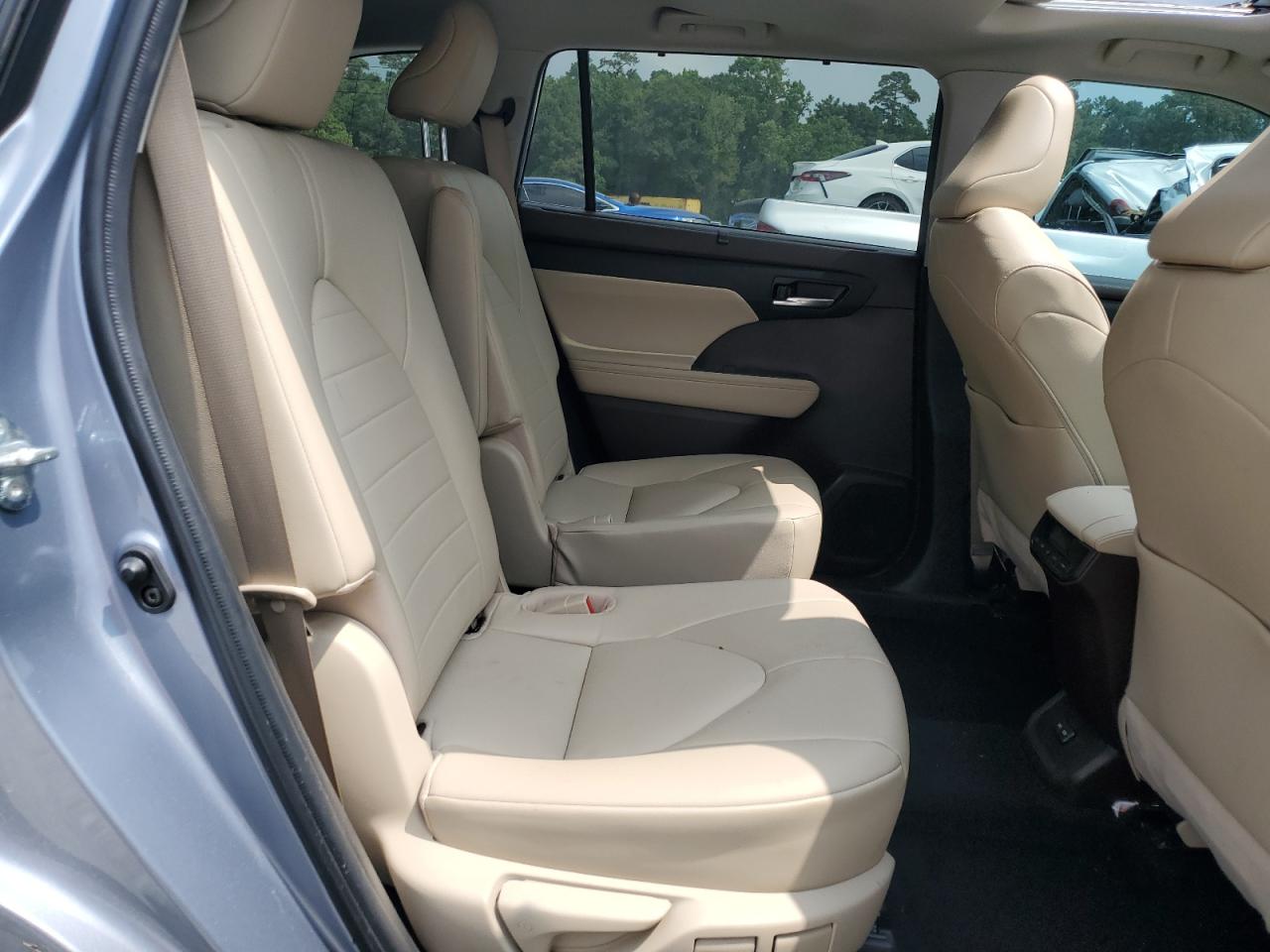 2022 Toyota Highlander Xle VIN: 5TDGZRAH1NS099414 Lot: 55552334
