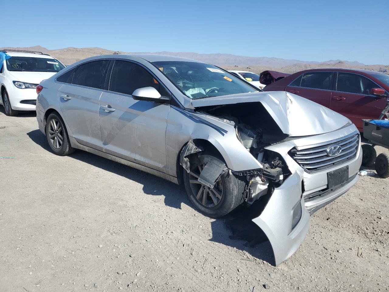 2017 Hyundai Sonata - Image 4