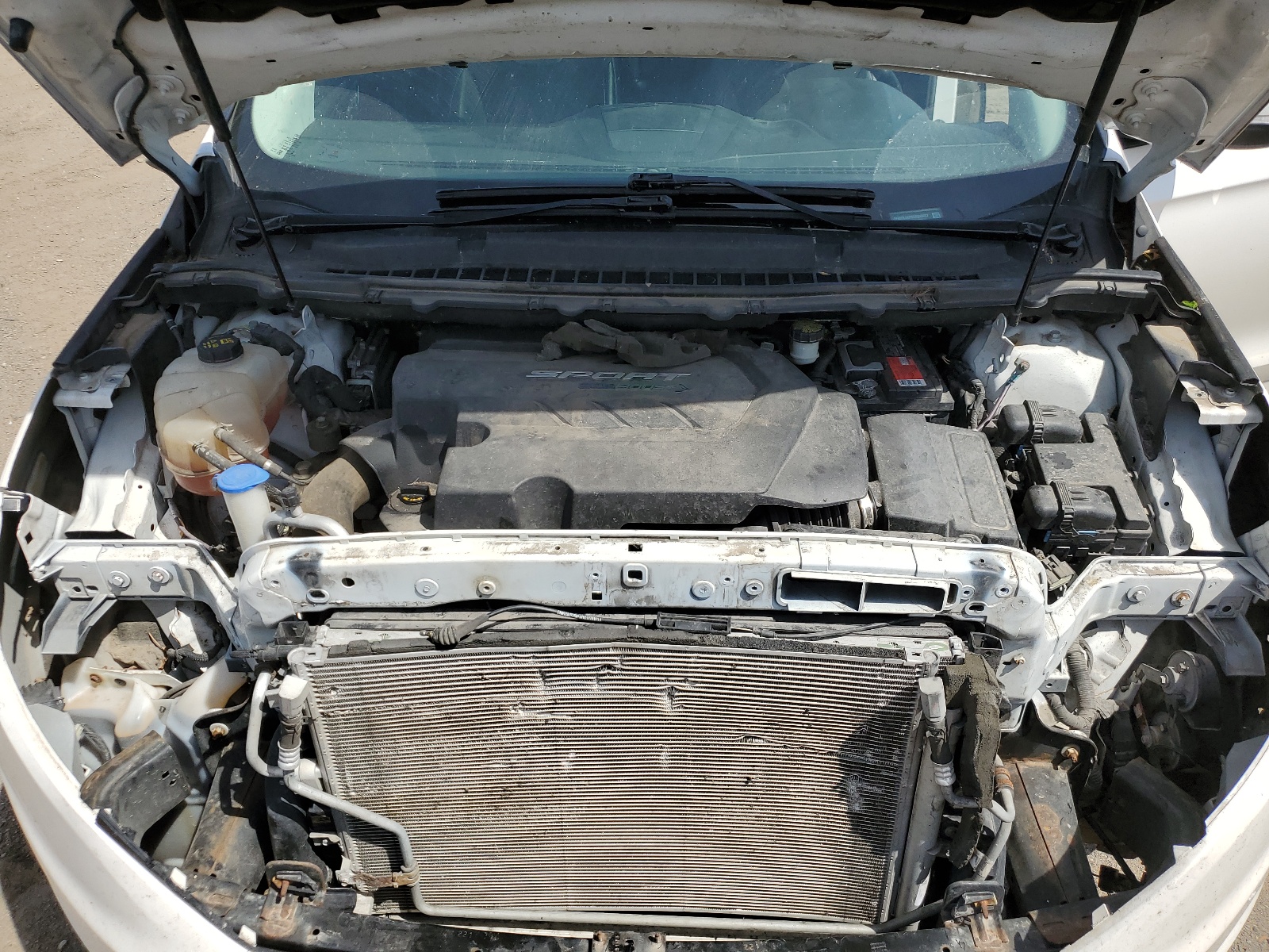 2FMPK4AP0GBB40257 2016 Ford Edge Sport