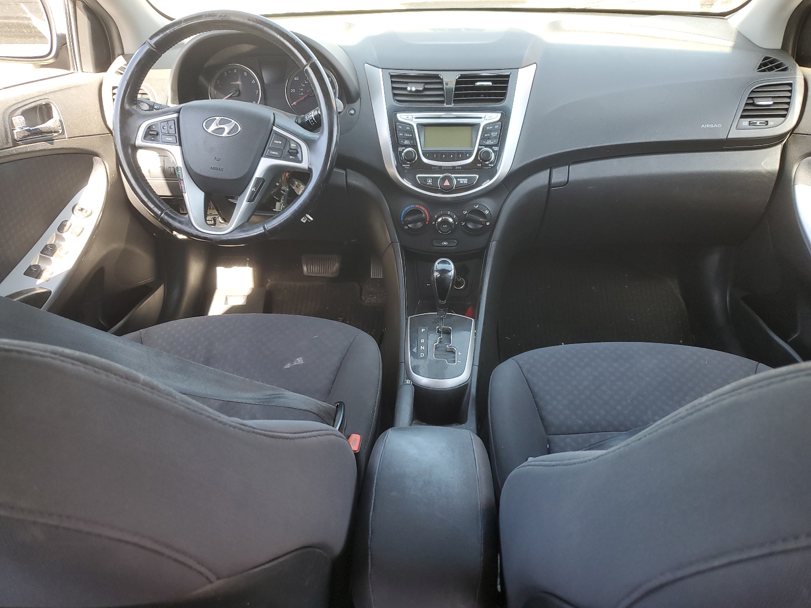 KMHCU5AE7DU131302 2013 Hyundai Accent Gls