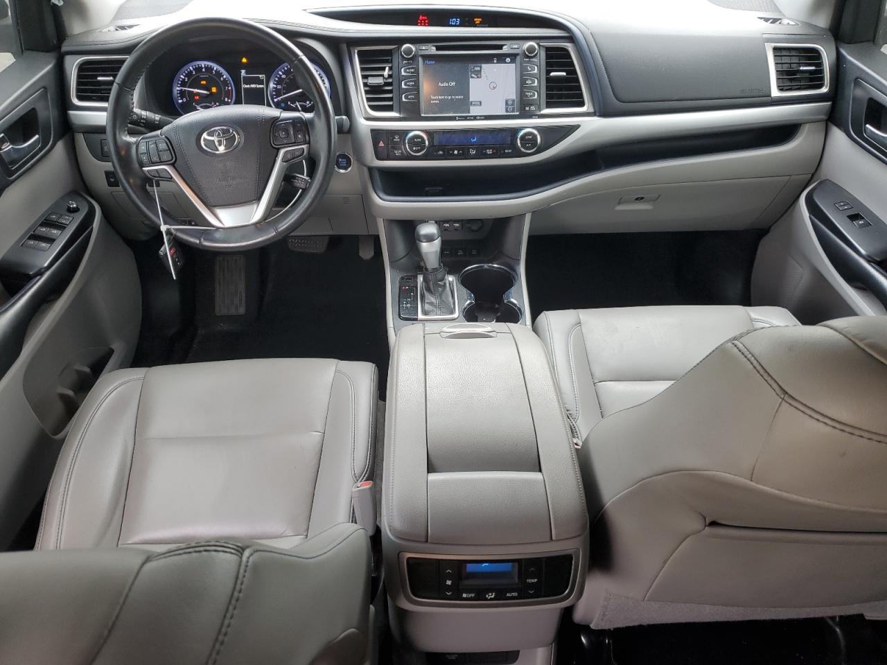 2019 Toyota Highlander Se VIN: 5TDJZRFHXKS965167 Lot: 53127574