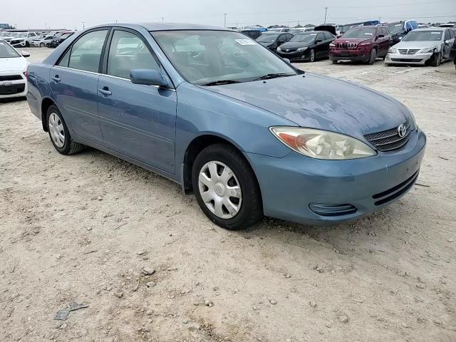 2003 Toyota Camry Le VIN: 4T1BE32K73U744813 Lot: 56136114