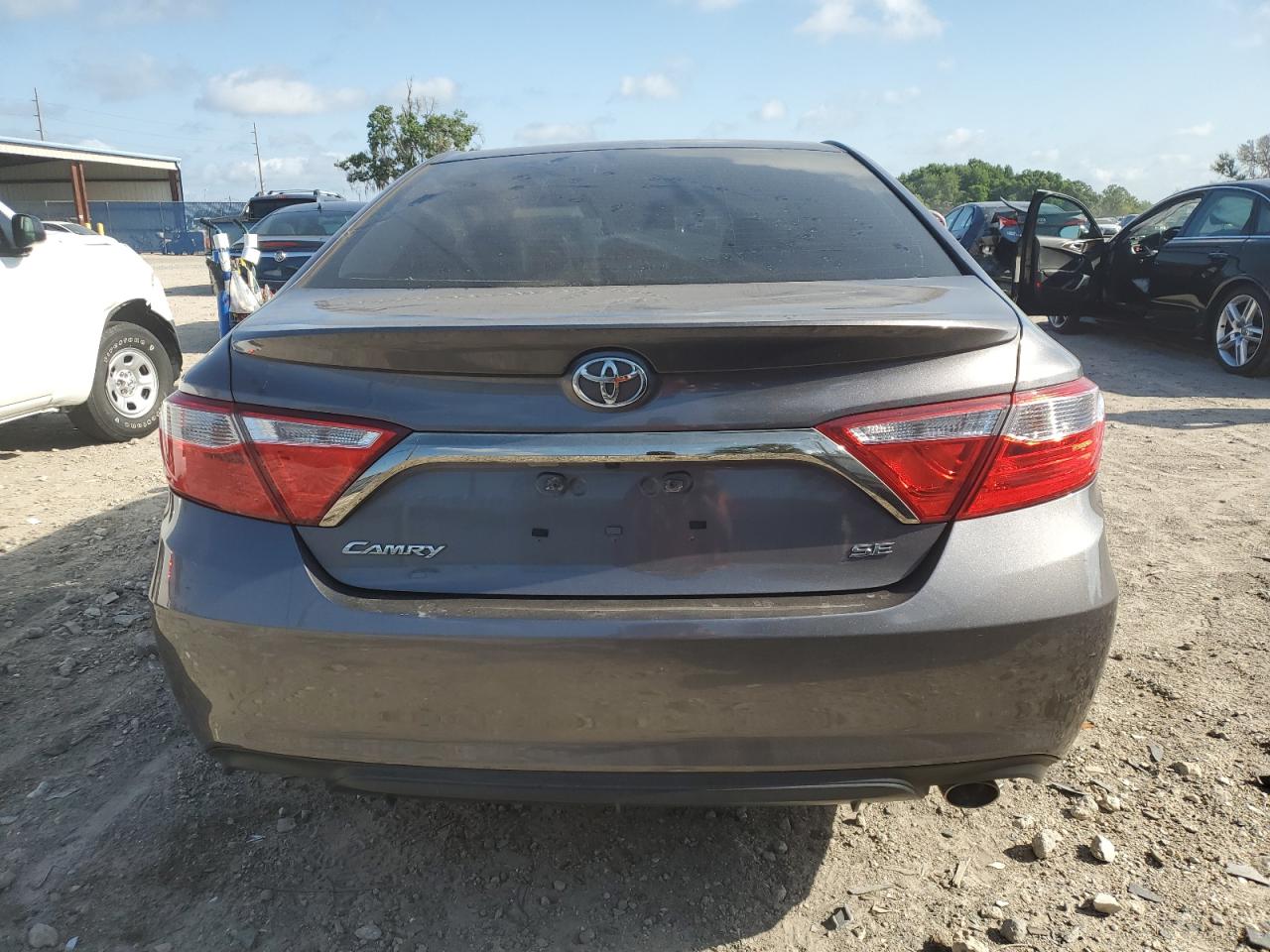 2015 Toyota Camry Le VIN: 4T1BF1FK4FU031724 Lot: 54342044