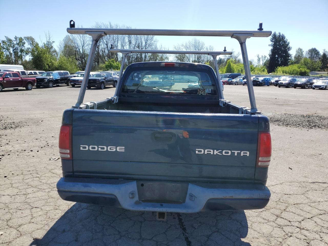 2004 Dodge Dakota - Image 6