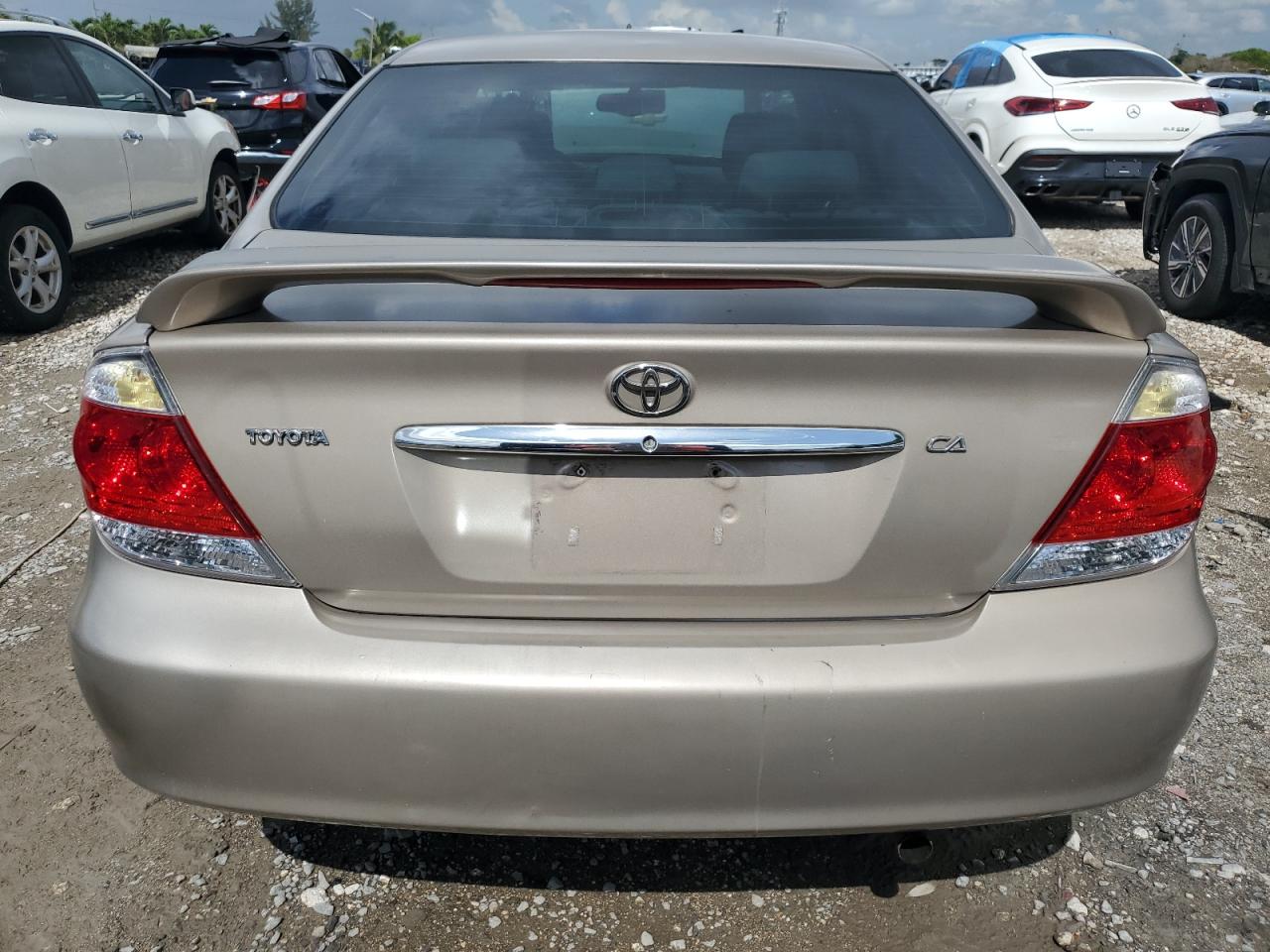 2005 Toyota Camry Le VIN: 4T1BE32KX5U980701 Lot: 53025524
